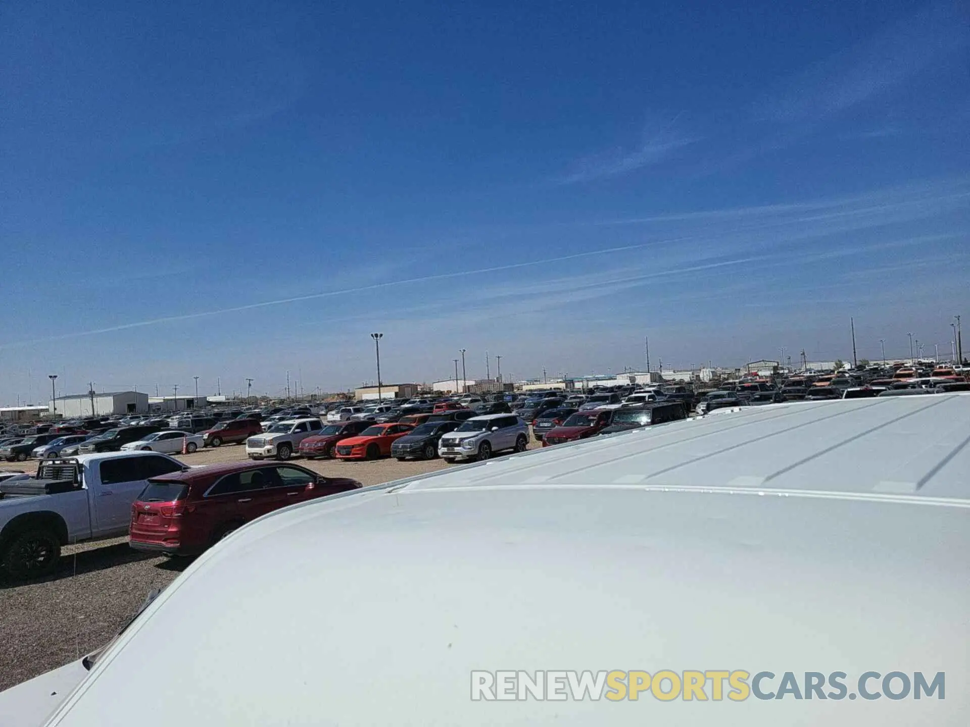 18 Photograph of a damaged car 1N6AF0LY4KN806284 NISSAN NV CARGO NV2500 HD 2019