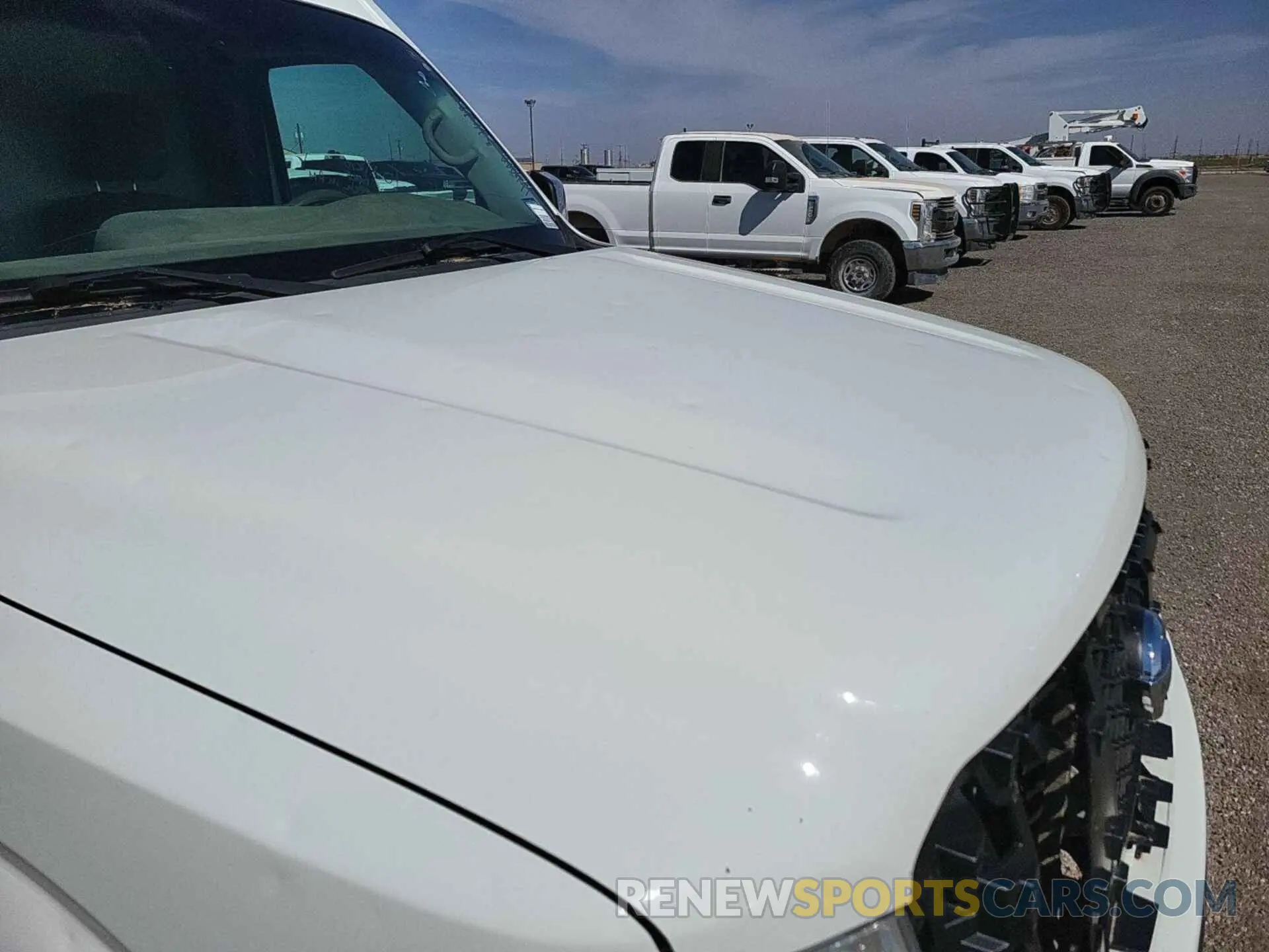 22 Photograph of a damaged car 1N6AF0LY4KN806284 NISSAN NV CARGO NV2500 HD 2019