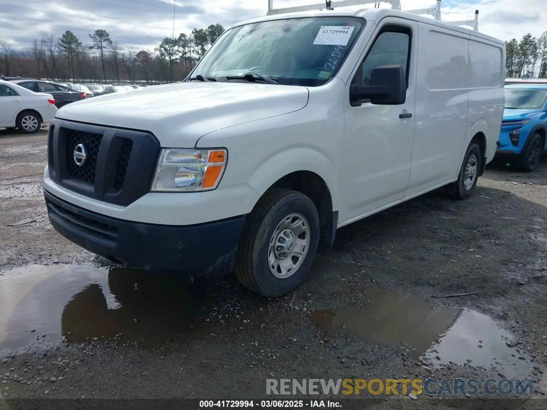 2 Photograph of a damaged car 1N6BF0KY3KN808372 NISSAN NV CARGO NV2500 HD 2019