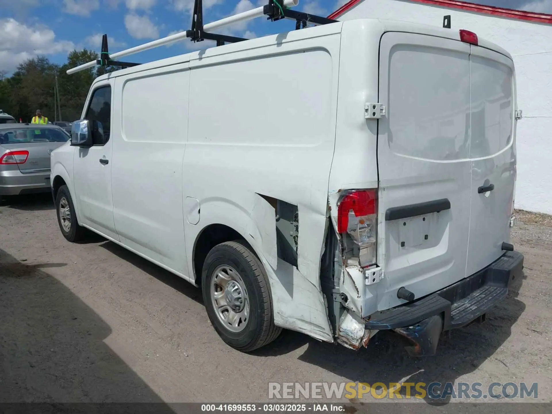 3 Photograph of a damaged car 1N6AF0KY9LN804355 NISSAN NV CARGO NV2500 HD 2020