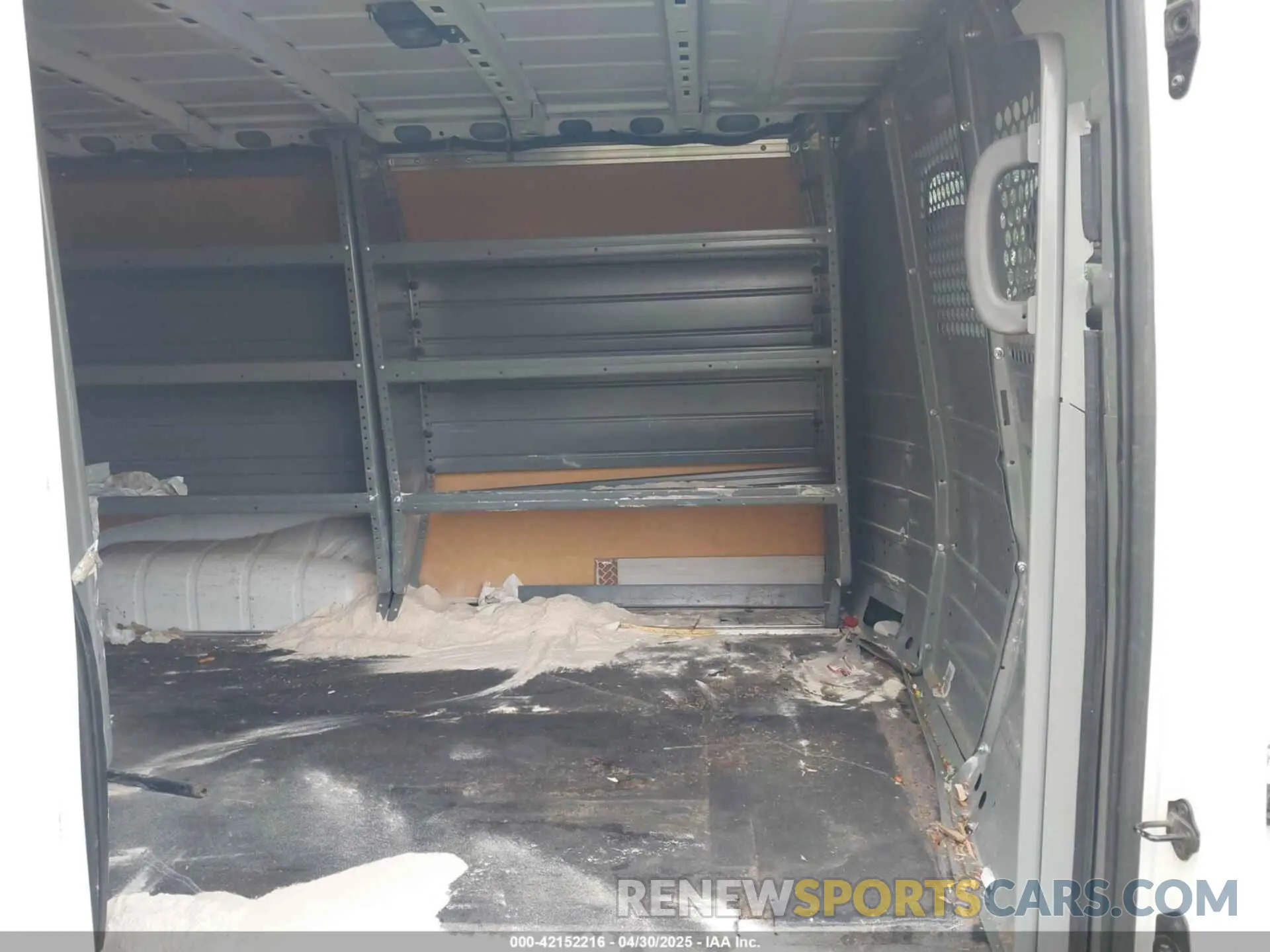 8 Photograph of a damaged car 1N6BF0KYXMN805682 NISSAN NV CARGO NV2500 HD 2021