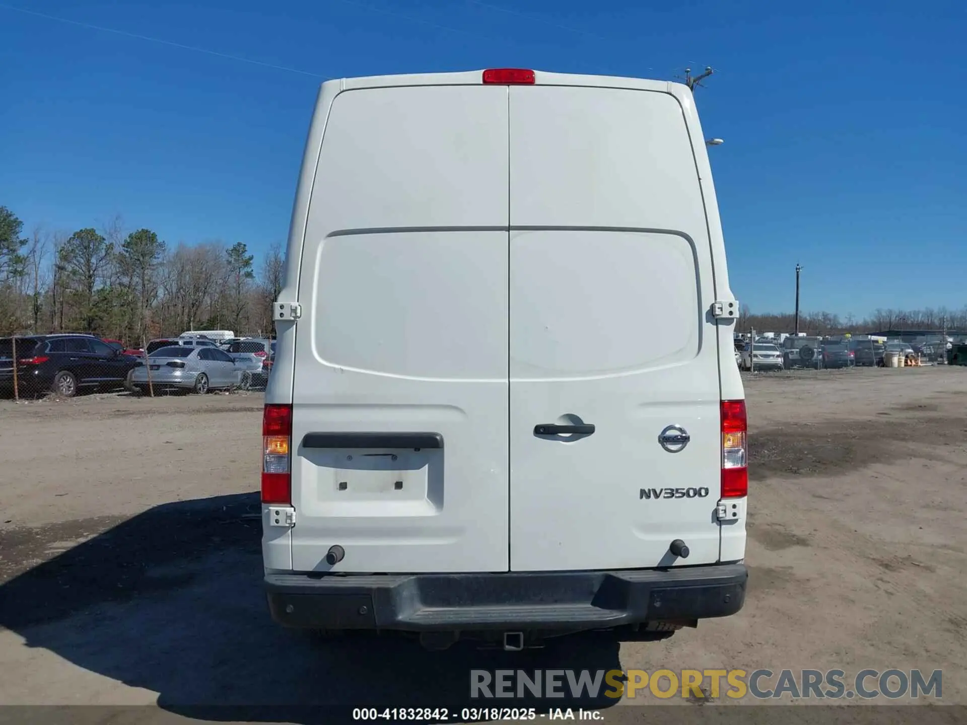 16 Photograph of a damaged car 1N6AF0LY4LN803404 NISSAN NV CARGO NV3500 HD 2020