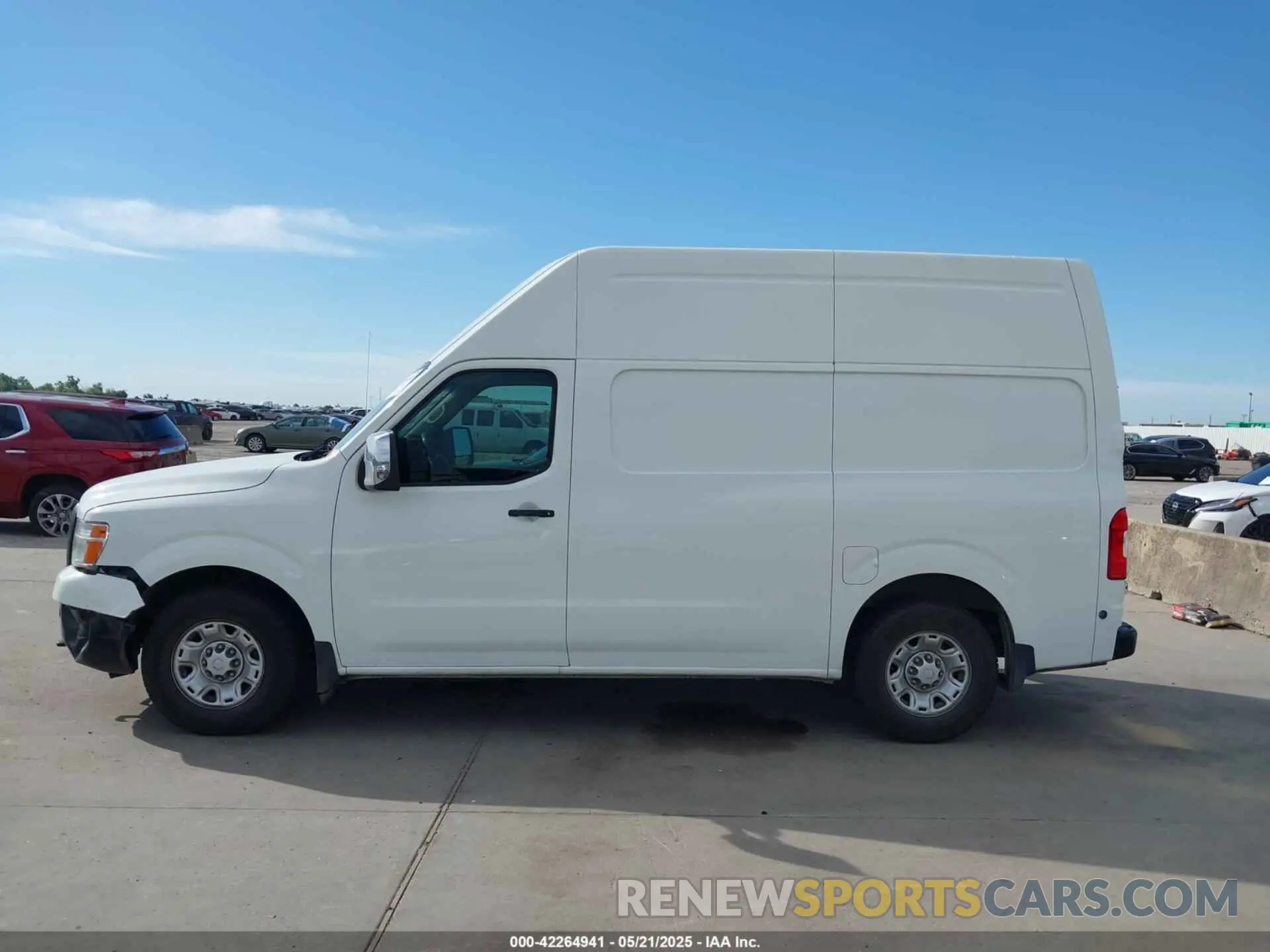 14 Photograph of a damaged car 1N6AF0LY8MN805030 NISSAN NV CARGO NV3500 HD 2021