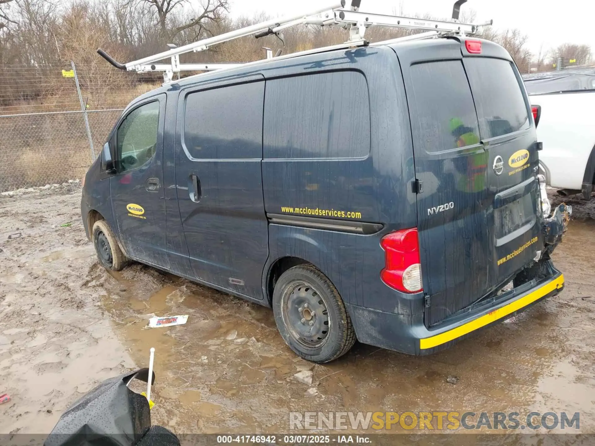 3 Photograph of a damaged car 3N6CM0KN2KK700069 NISSAN NV200 2019