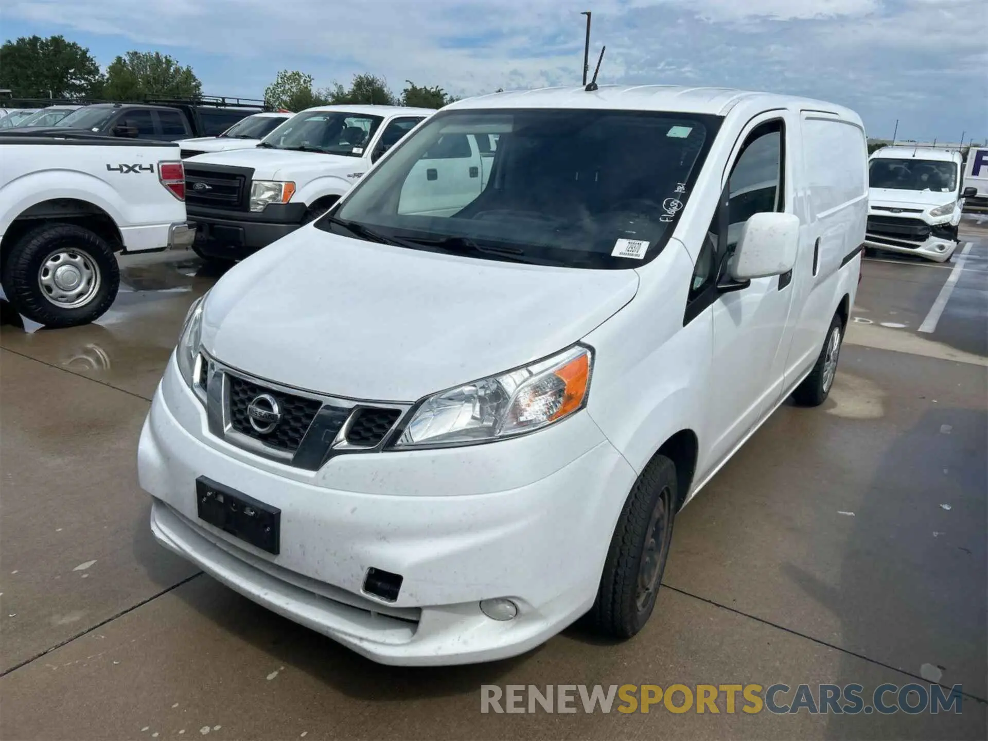 3 Photograph of a damaged car 3N6CM0KN2KK710830 NISSAN NV200 2019