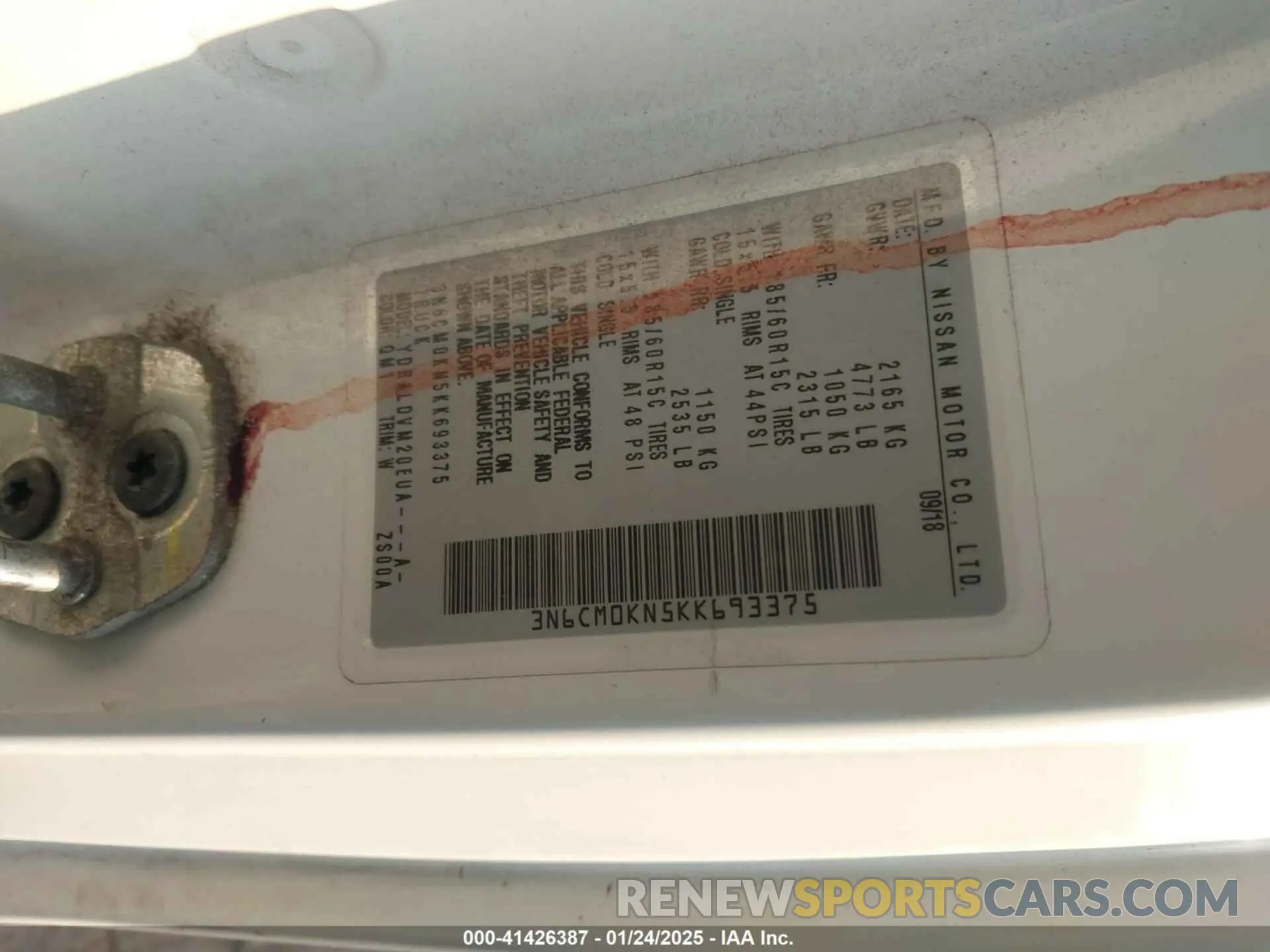 9 Photograph of a damaged car 3N6CM0KN5KK693375 NISSAN NV200 2019