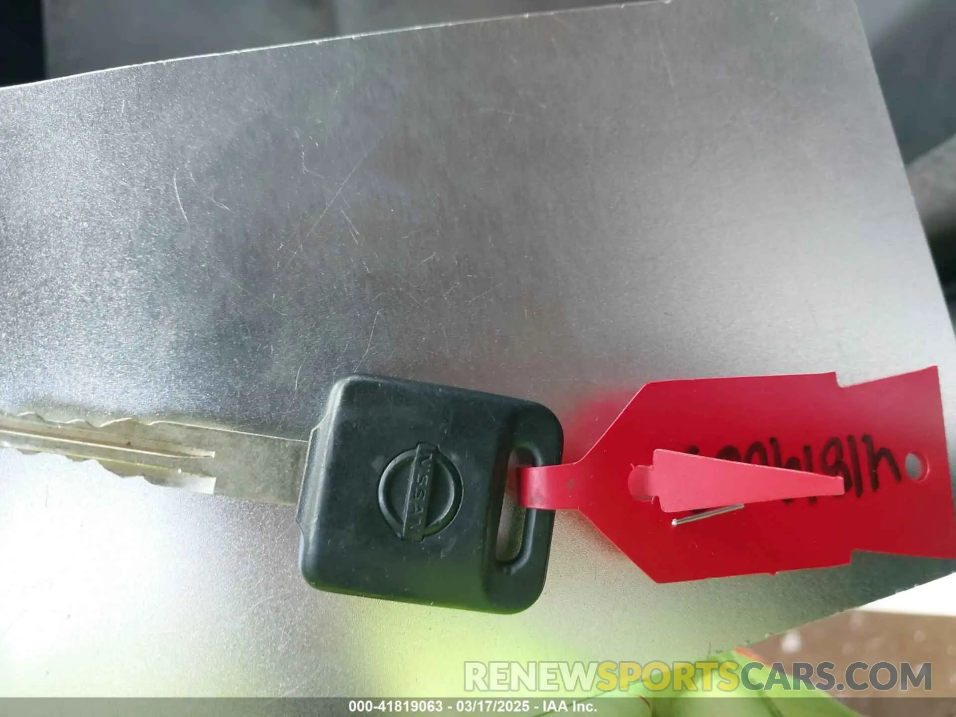11 Photograph of a damaged car 3N6CM0KN5KK702303 NISSAN NV200 2019