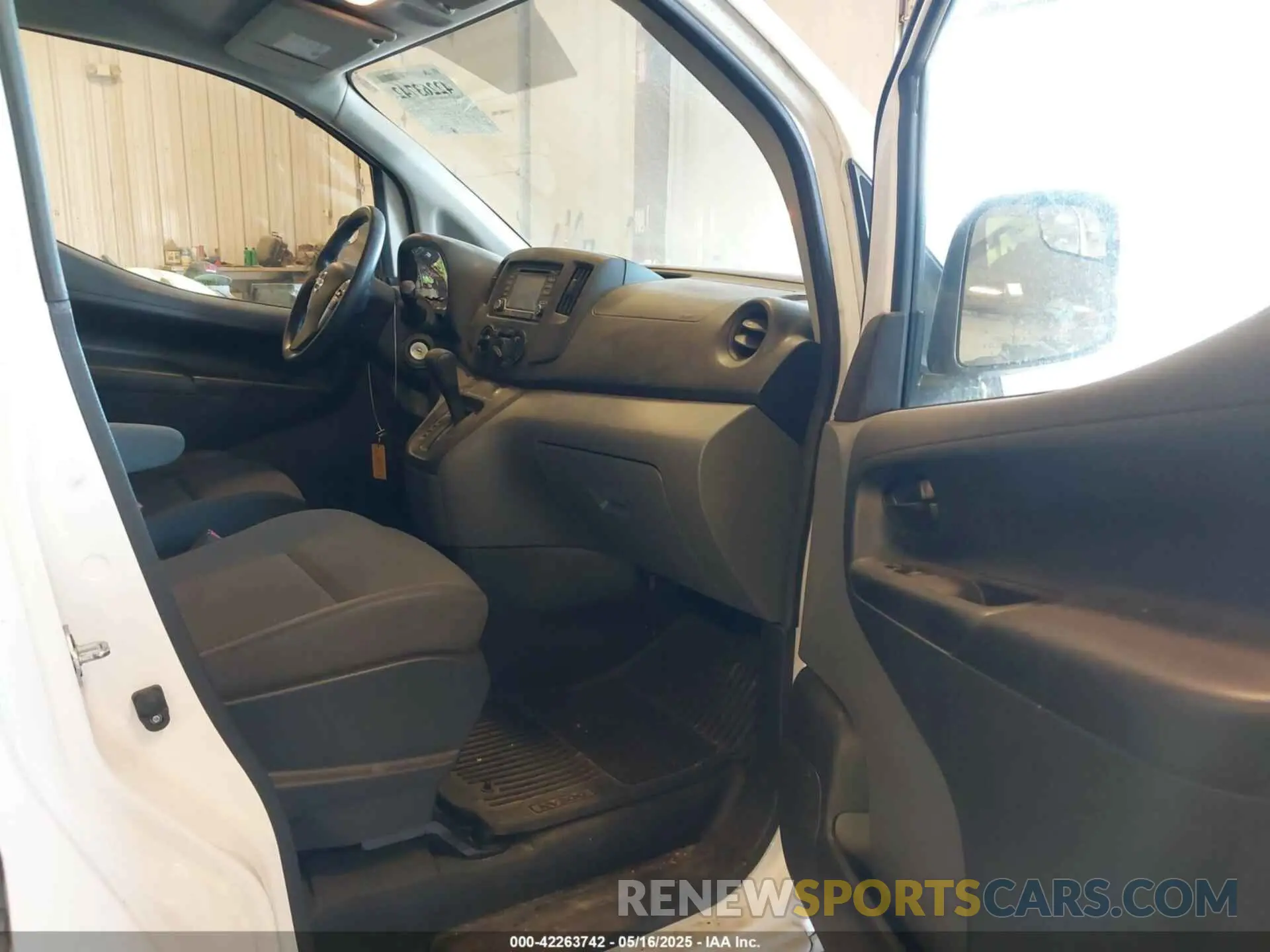 5 Фотография поврежденного автомобиля 3N6CM0KN9KK699096 NISSAN NV200 2019
