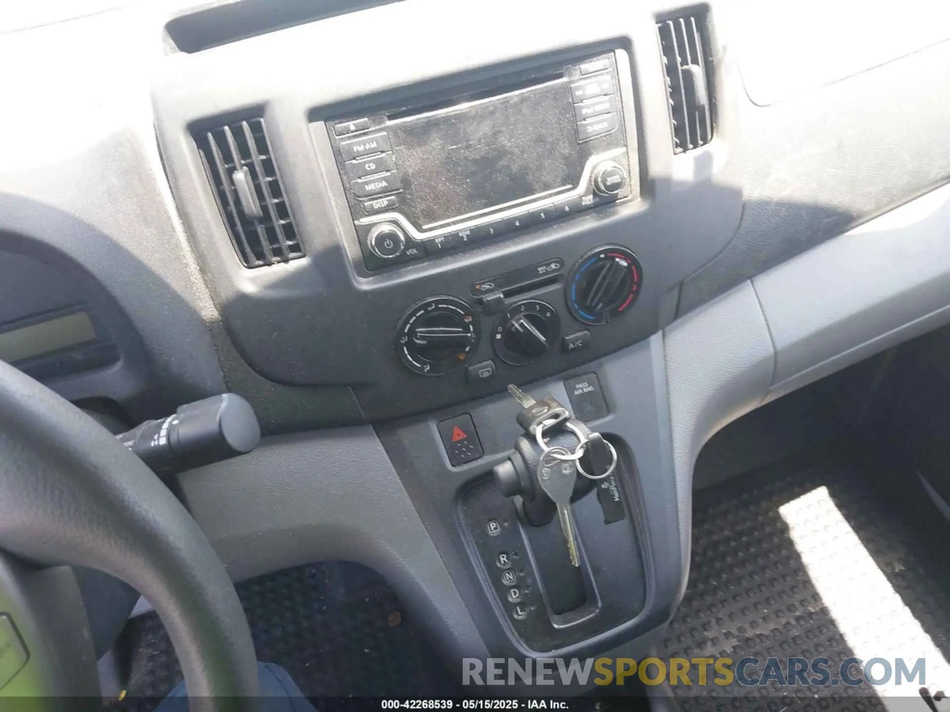 11 Фотография поврежденного автомобиля 3N6CM0KNXKK705276 NISSAN NV200 2019