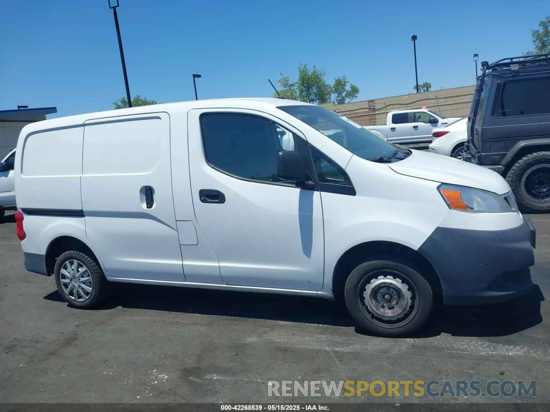 13 Фотография поврежденного автомобиля 3N6CM0KNXKK705276 NISSAN NV200 2019