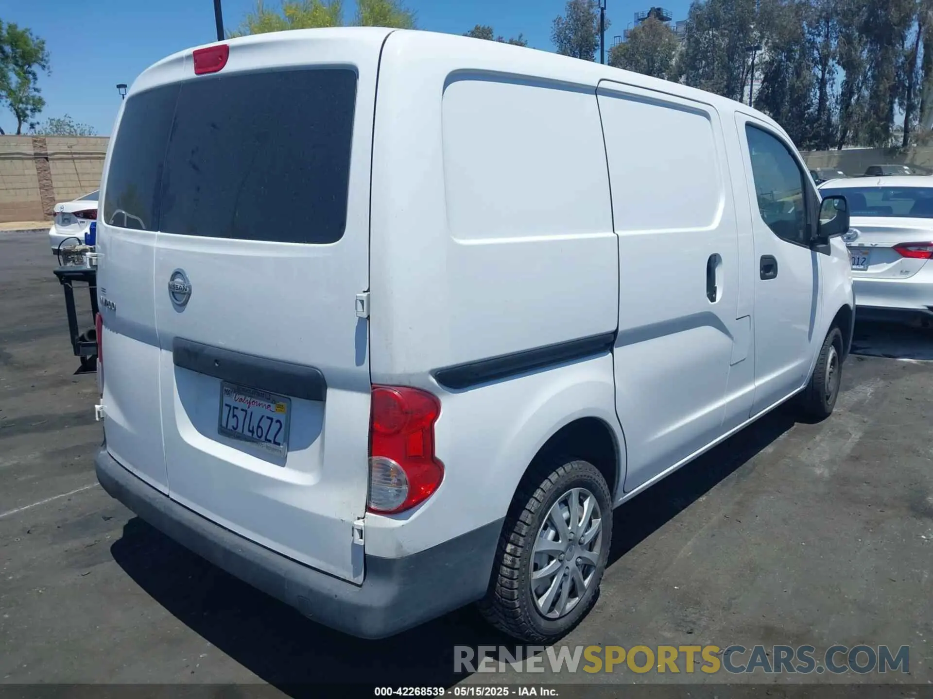 4 Фотография поврежденного автомобиля 3N6CM0KNXKK705276 NISSAN NV200 2019