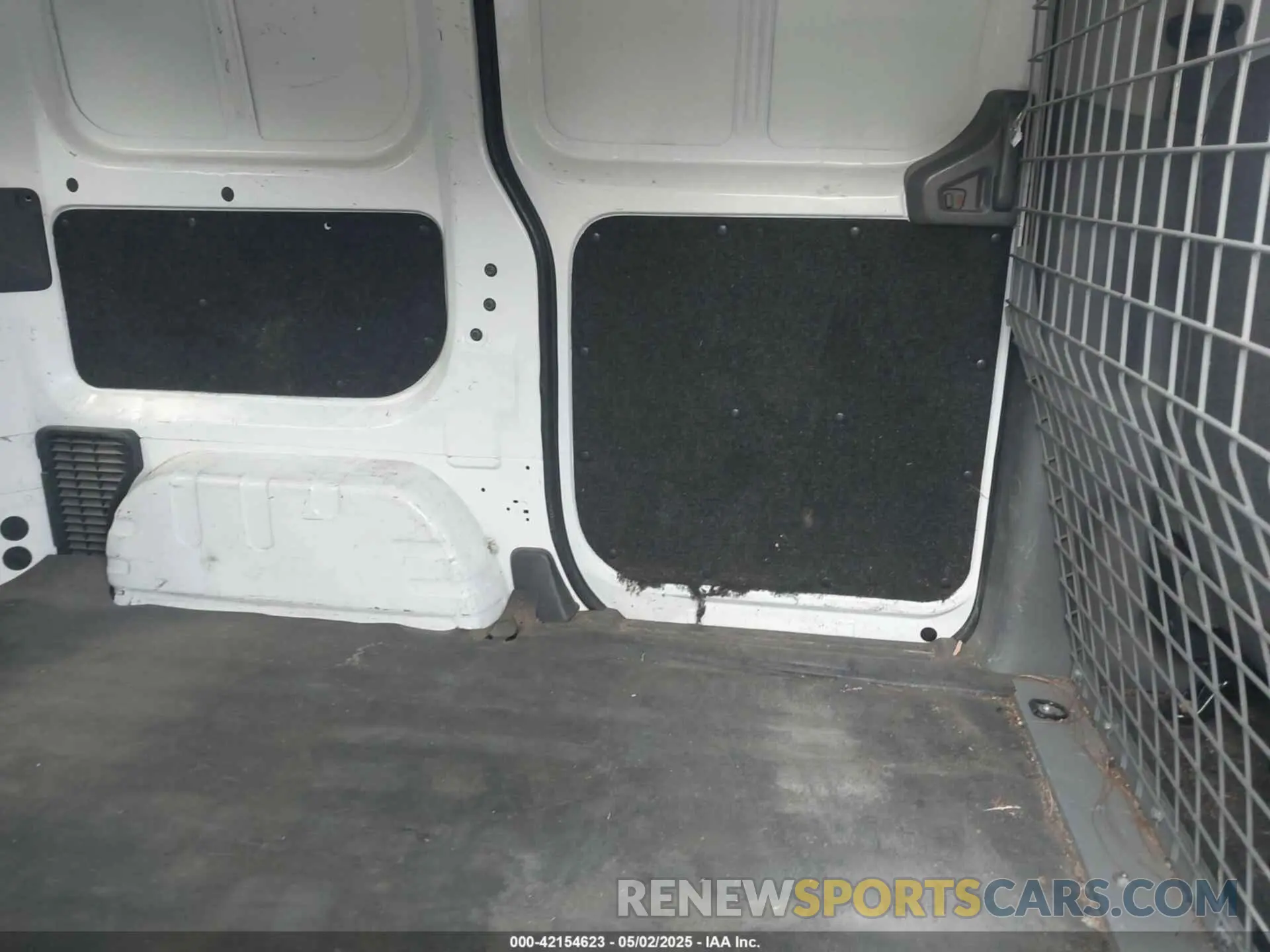 8 Фотография поврежденного автомобиля 3N6CM0KNXKK708887 NISSAN NV200 2019