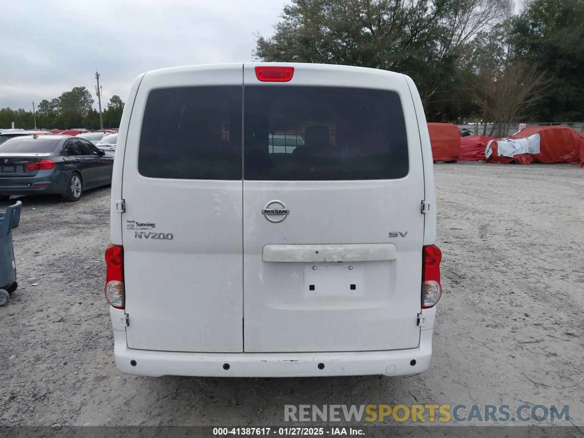 16 Photograph of a damaged car 3N6CM0KN1LK700534 NISSAN NV200  CARGO 2020