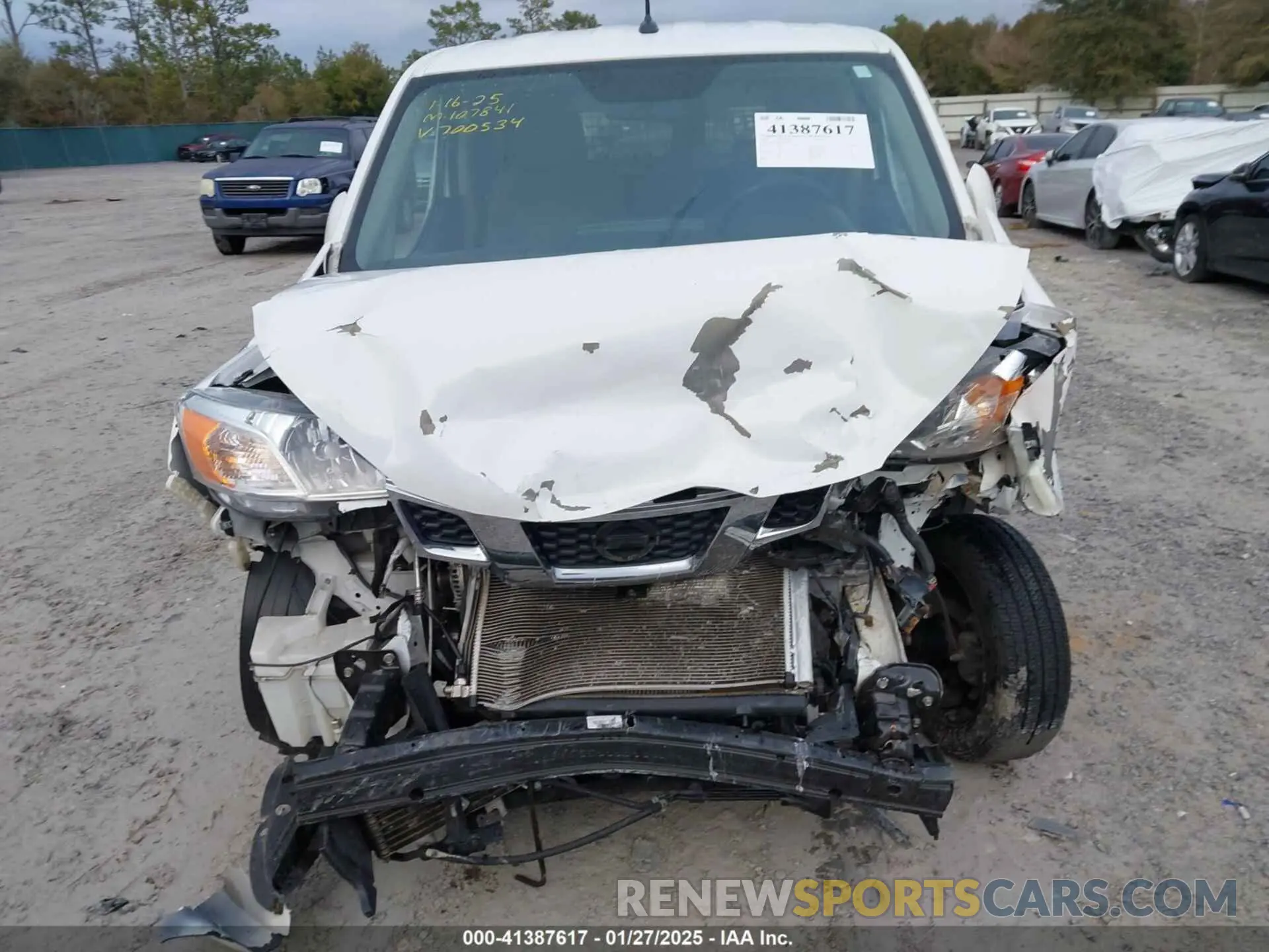 6 Photograph of a damaged car 3N6CM0KN1LK700534 NISSAN NV200  CARGO 2020