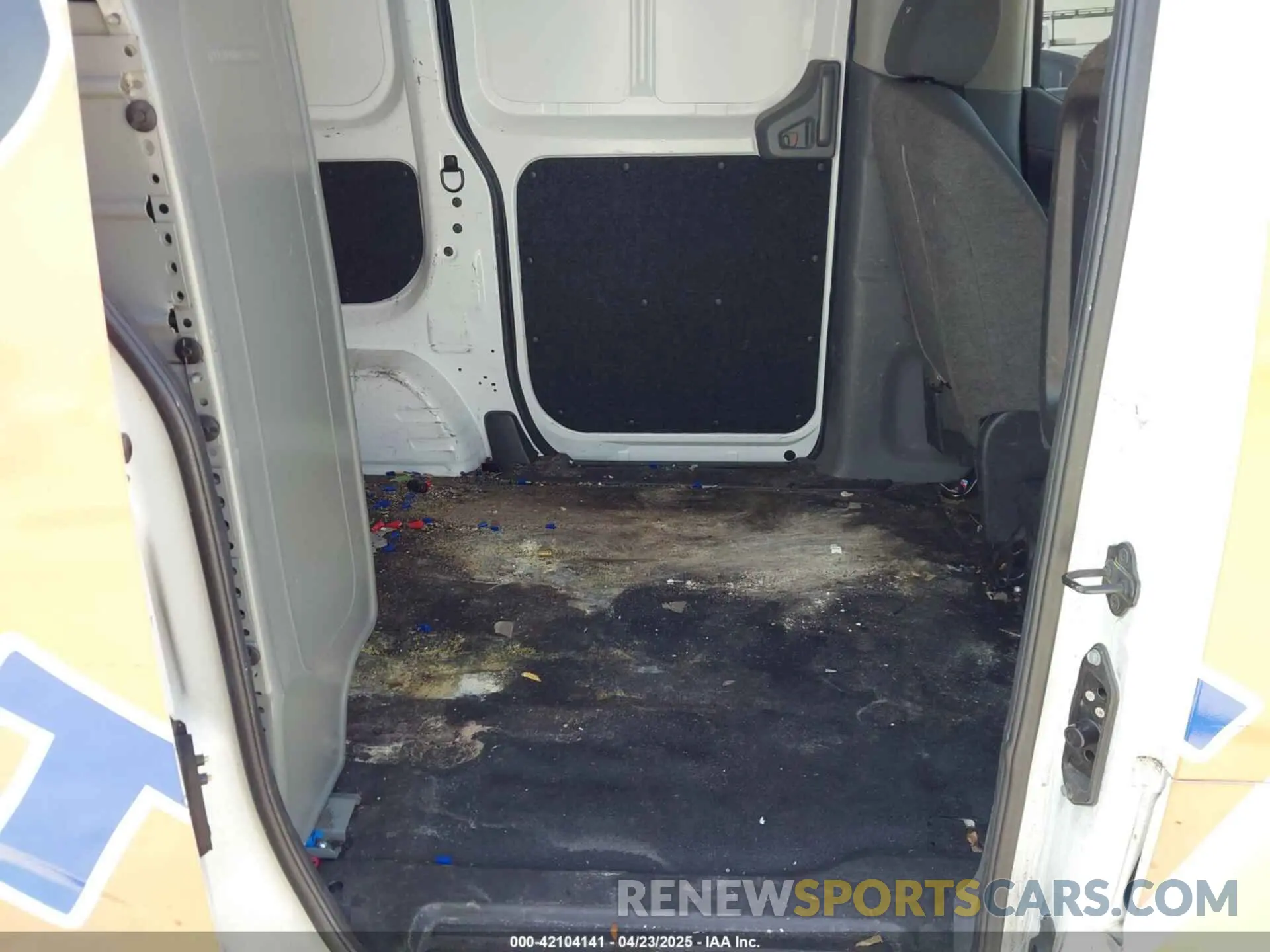 8 Фотография поврежденного автомобиля 3N6CM0KN2LK699104 NISSAN NV200  CARGO 2020