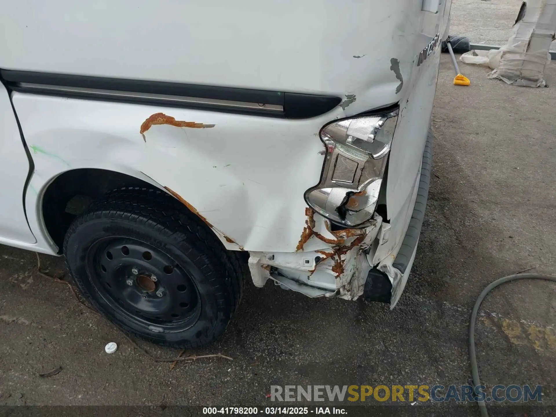 6 Photograph of a damaged car 3N6CM0KNXLK691705 NISSAN NV200  CARGO 2020