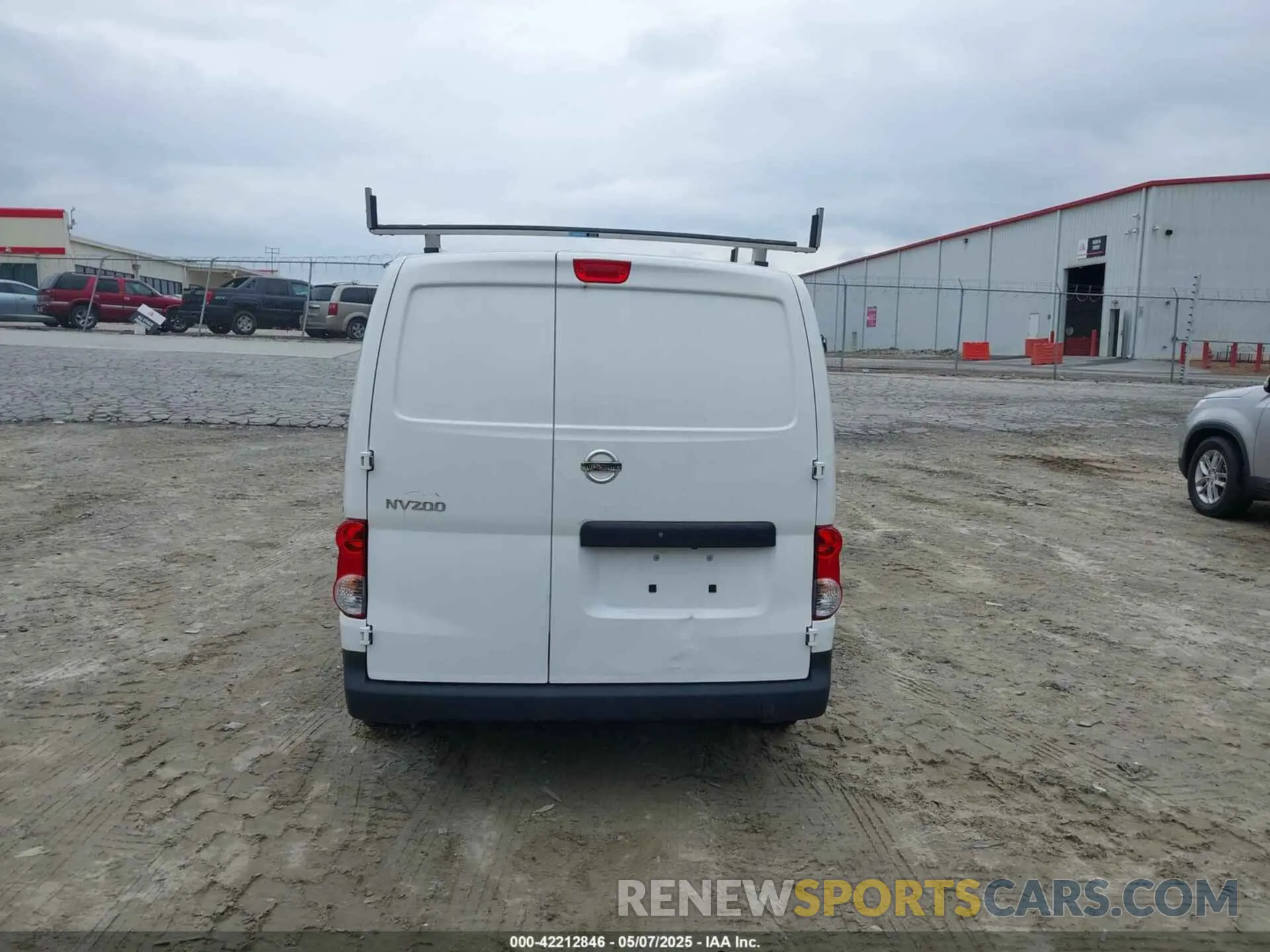 16 Photograph of a damaged car 3N6CM0KN6MK696823 NISSAN NV200  CARGO 2021