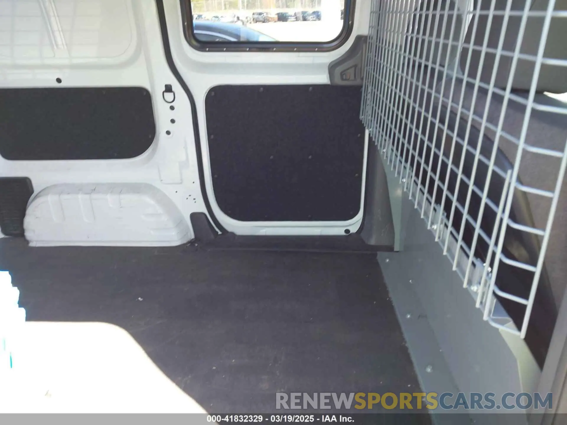 8 Photograph of a damaged car 3N6CM0KN9MK696475 NISSAN NV200  CARGO 2021