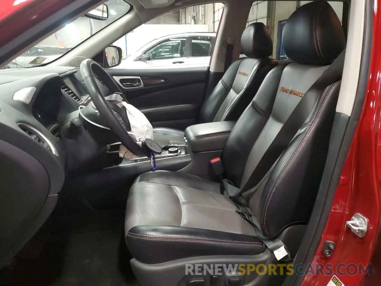 7 Photograph of a damaged car 5N1DR2MM0KC613457 NISSAN PATHFINDER 2019