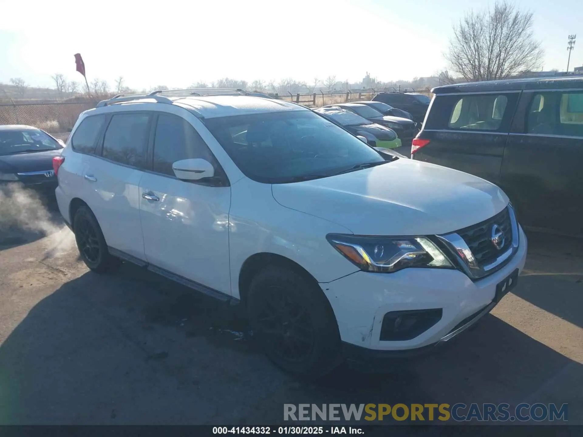 1 Photograph of a damaged car 5N1DR2MM1KC590948 NISSAN PATHFINDER 2019