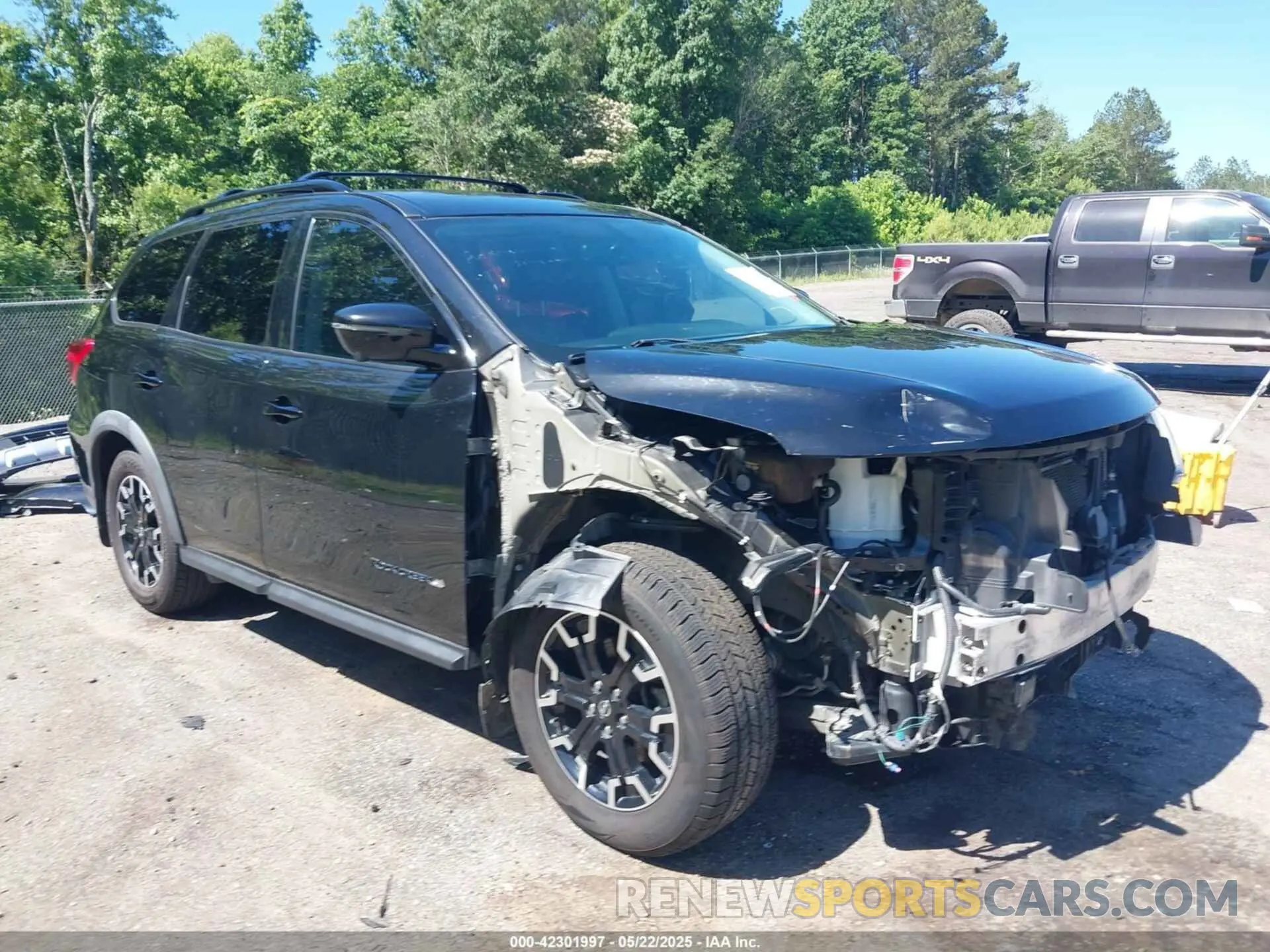 1 Фотография поврежденного автомобиля 5N1DR2MM2KC642006 NISSAN PATHFINDER 2019