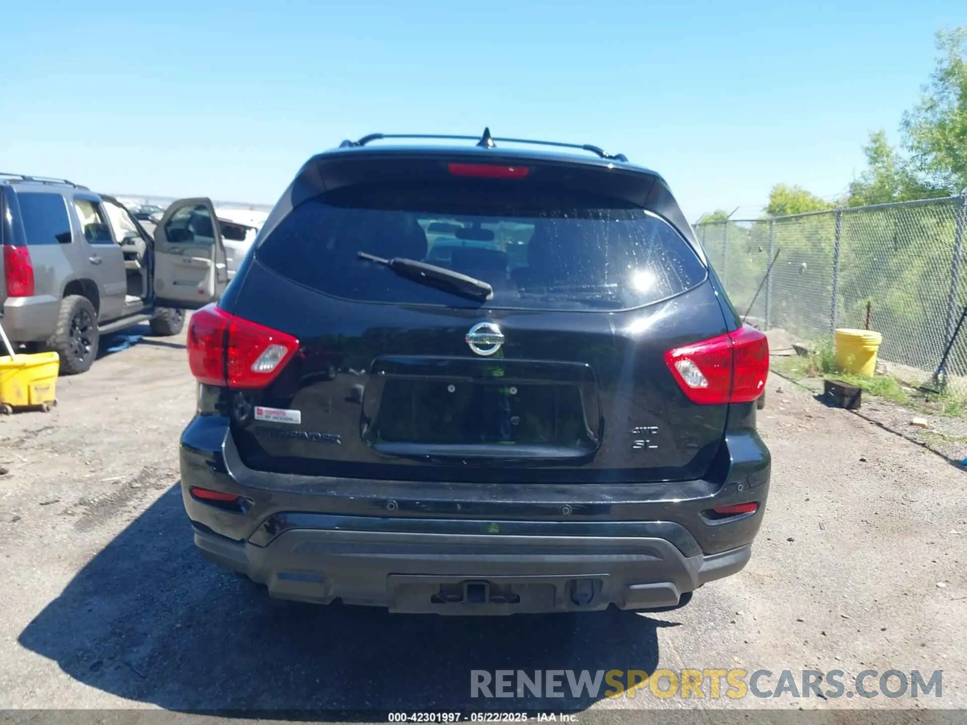 17 Фотография поврежденного автомобиля 5N1DR2MM2KC642006 NISSAN PATHFINDER 2019
