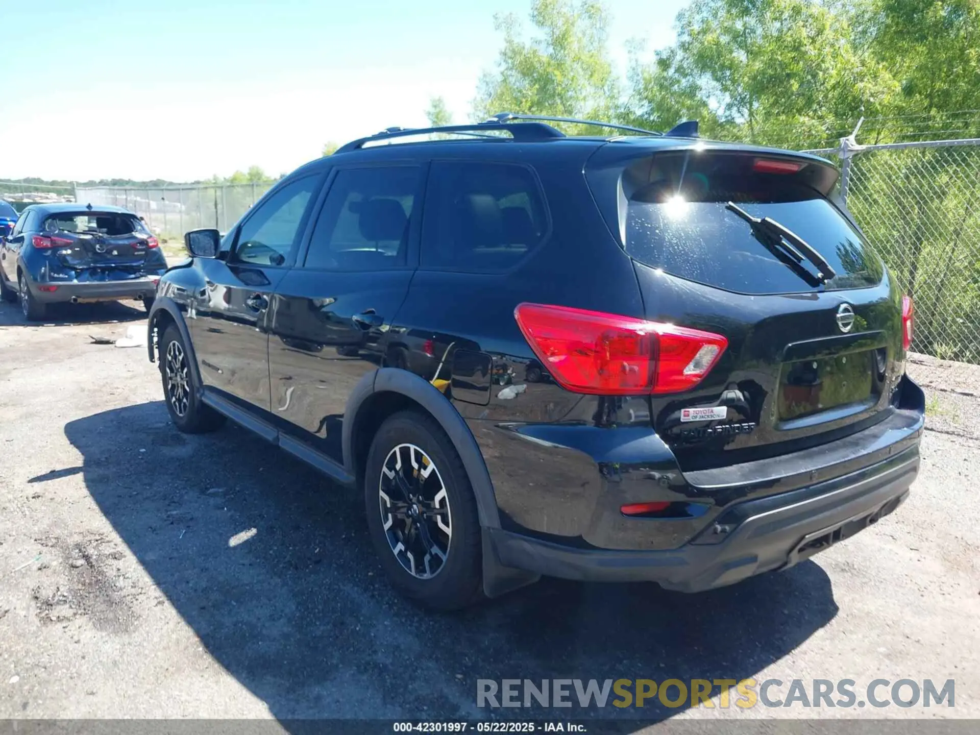 3 Фотография поврежденного автомобиля 5N1DR2MM2KC642006 NISSAN PATHFINDER 2019