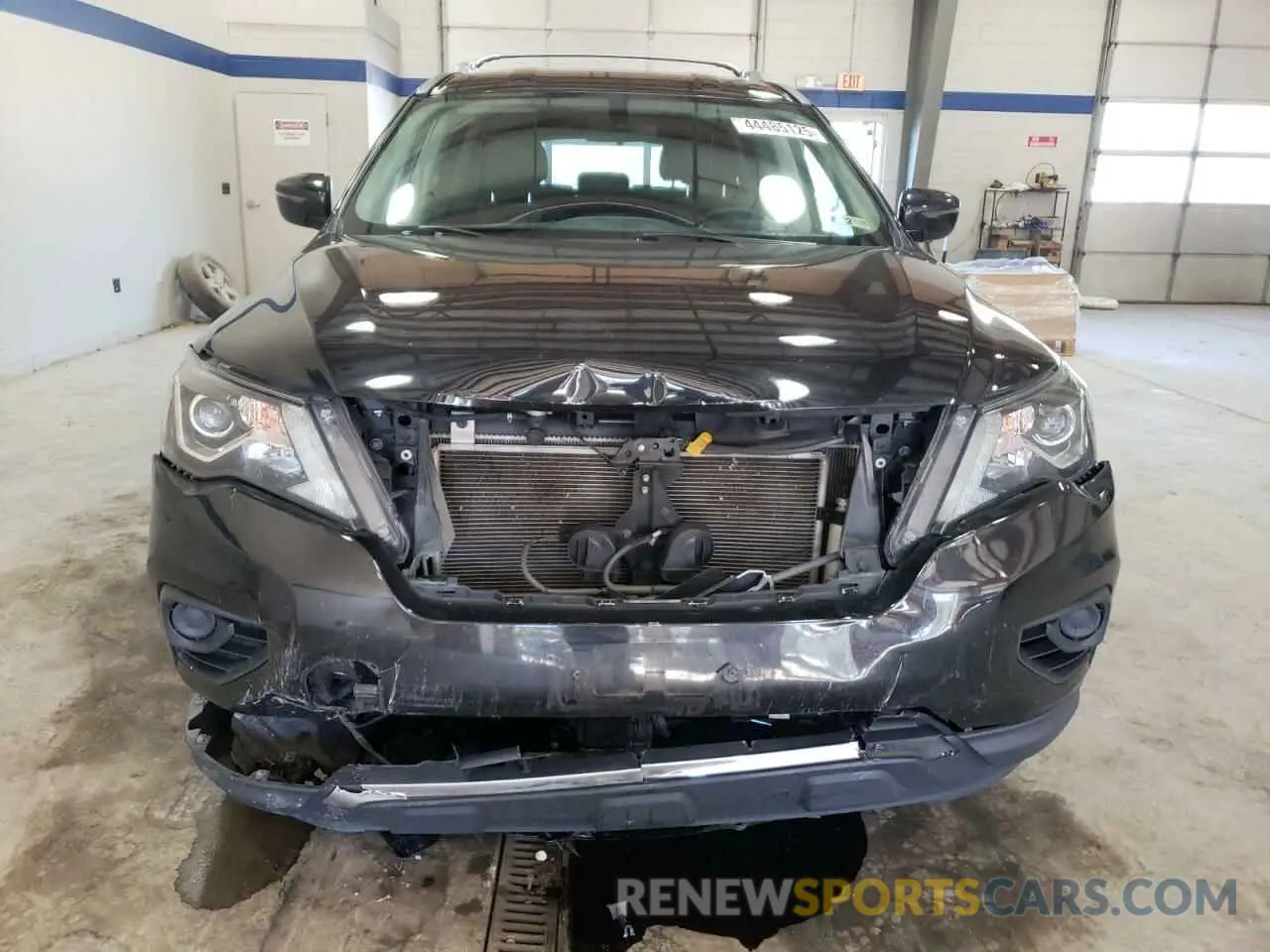 5 Photograph of a damaged car 5N1DR2MM3KC631774 NISSAN PATHFINDER 2019