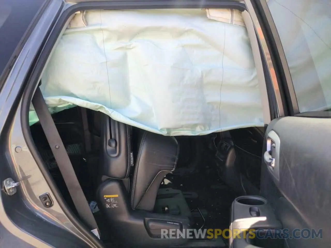 11 Photograph of a damaged car 5N1DR2MM5KC619755 NISSAN PATHFINDER 2019
