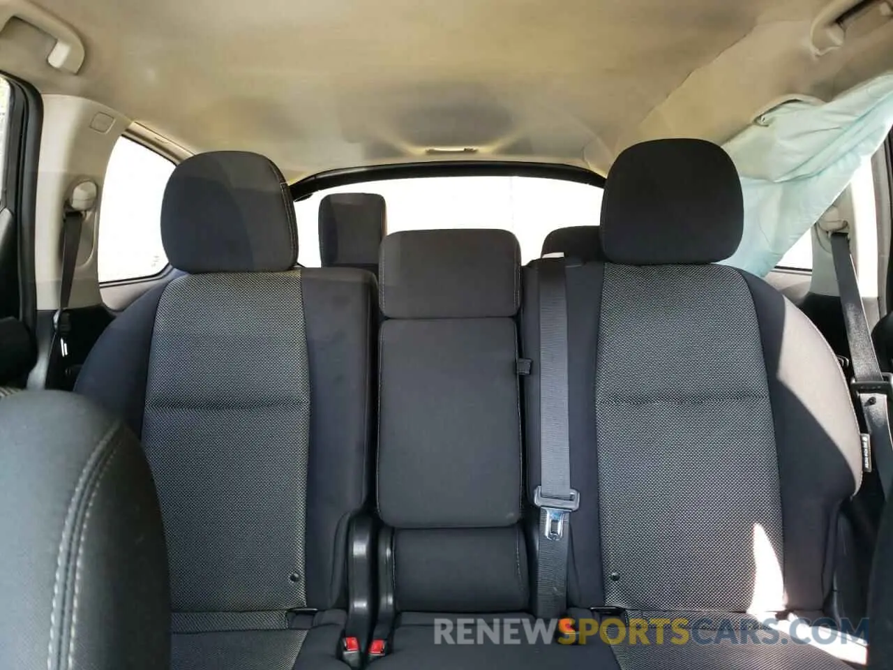 10 Photograph of a damaged car 5N1DR2MM6KC640730 NISSAN PATHFINDER 2019