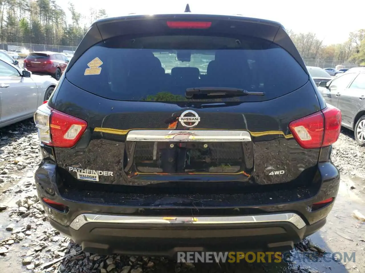 6 Photograph of a damaged car 5N1DR2MM6KC640730 NISSAN PATHFINDER 2019
