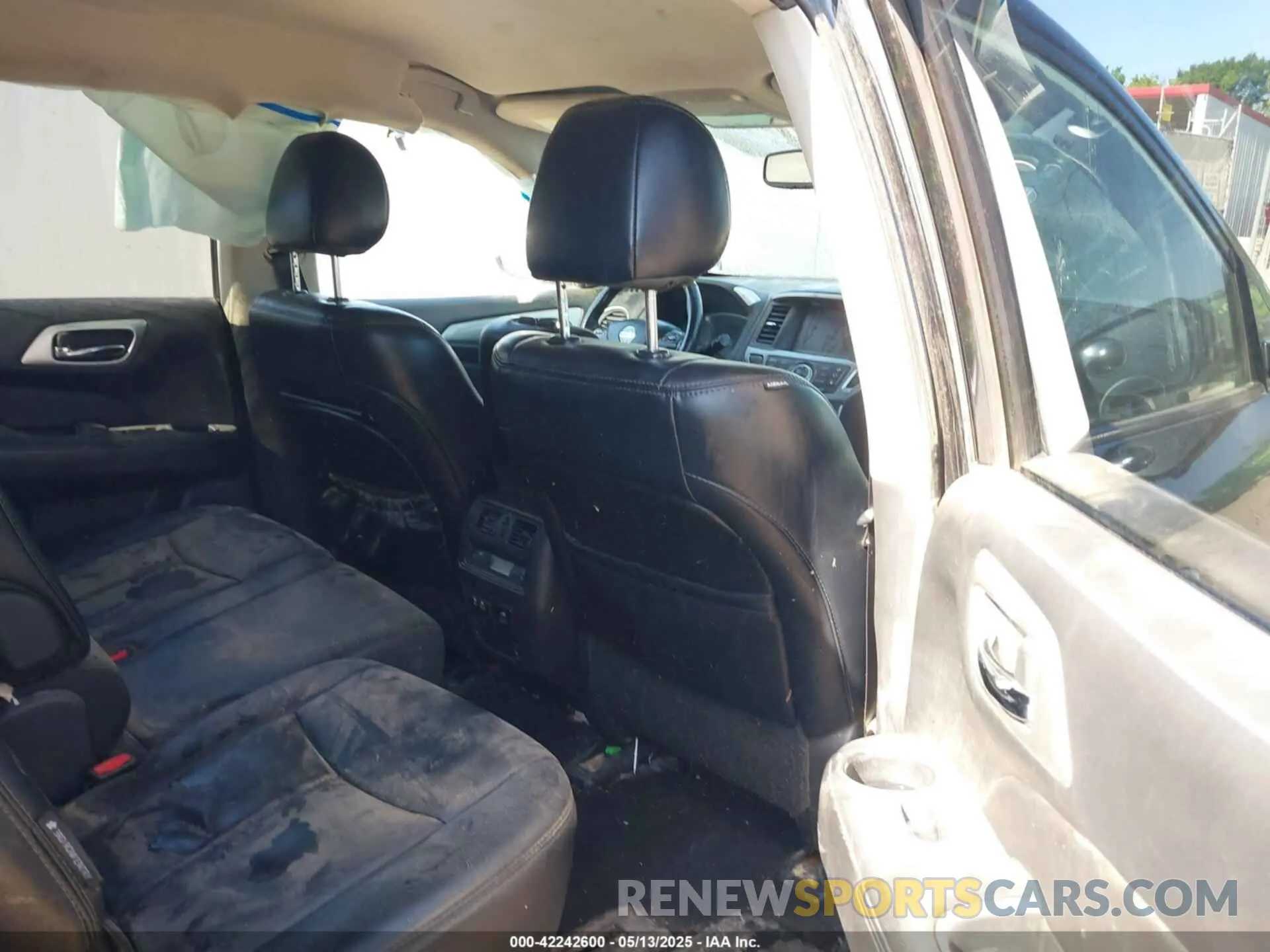 8 Фотография поврежденного автомобиля 5N1DR2MM7KC635861 NISSAN PATHFINDER 2019