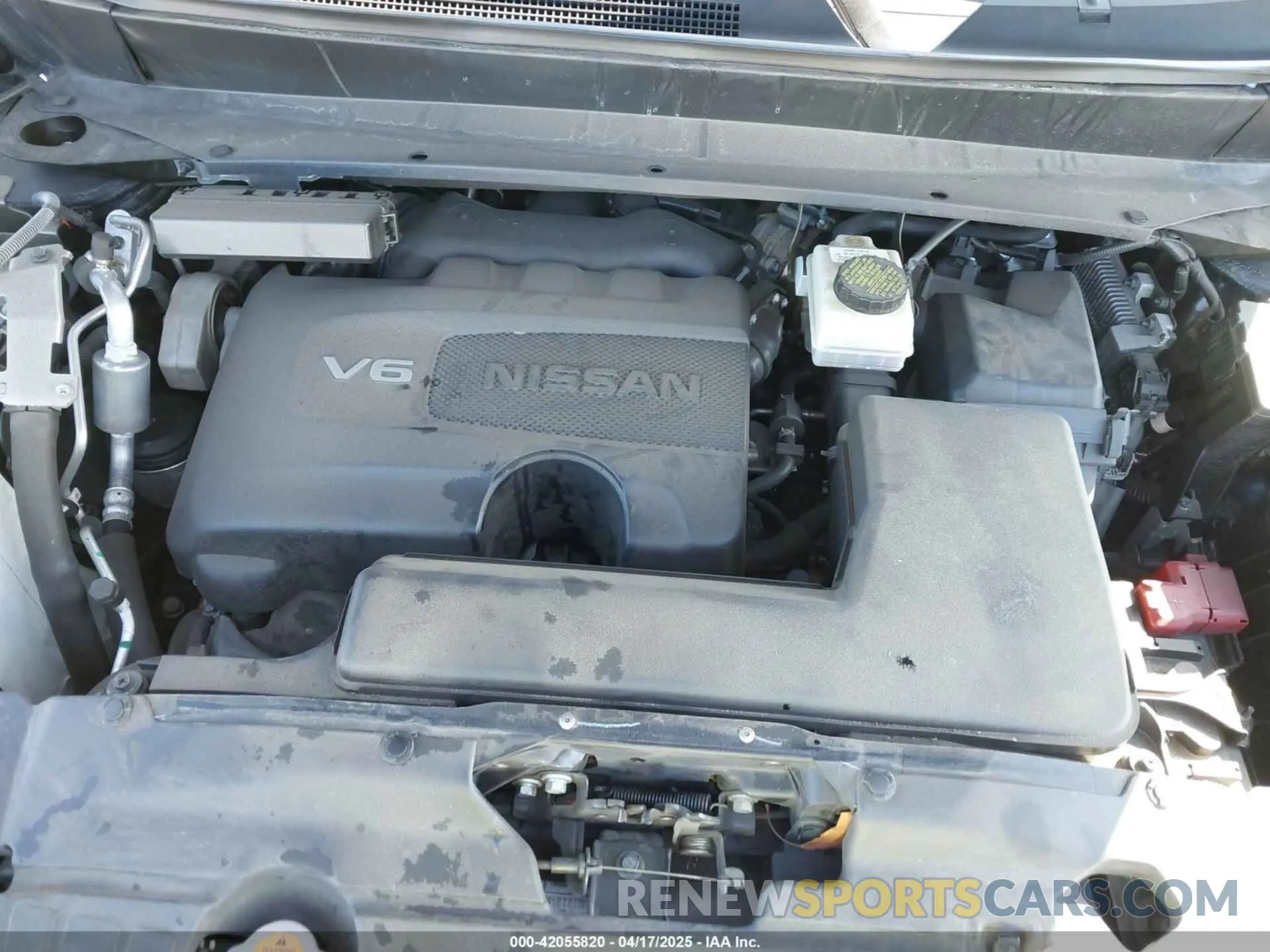 10 Photograph of a damaged car 5N1DR2MM8KC647338 NISSAN PATHFINDER 2019