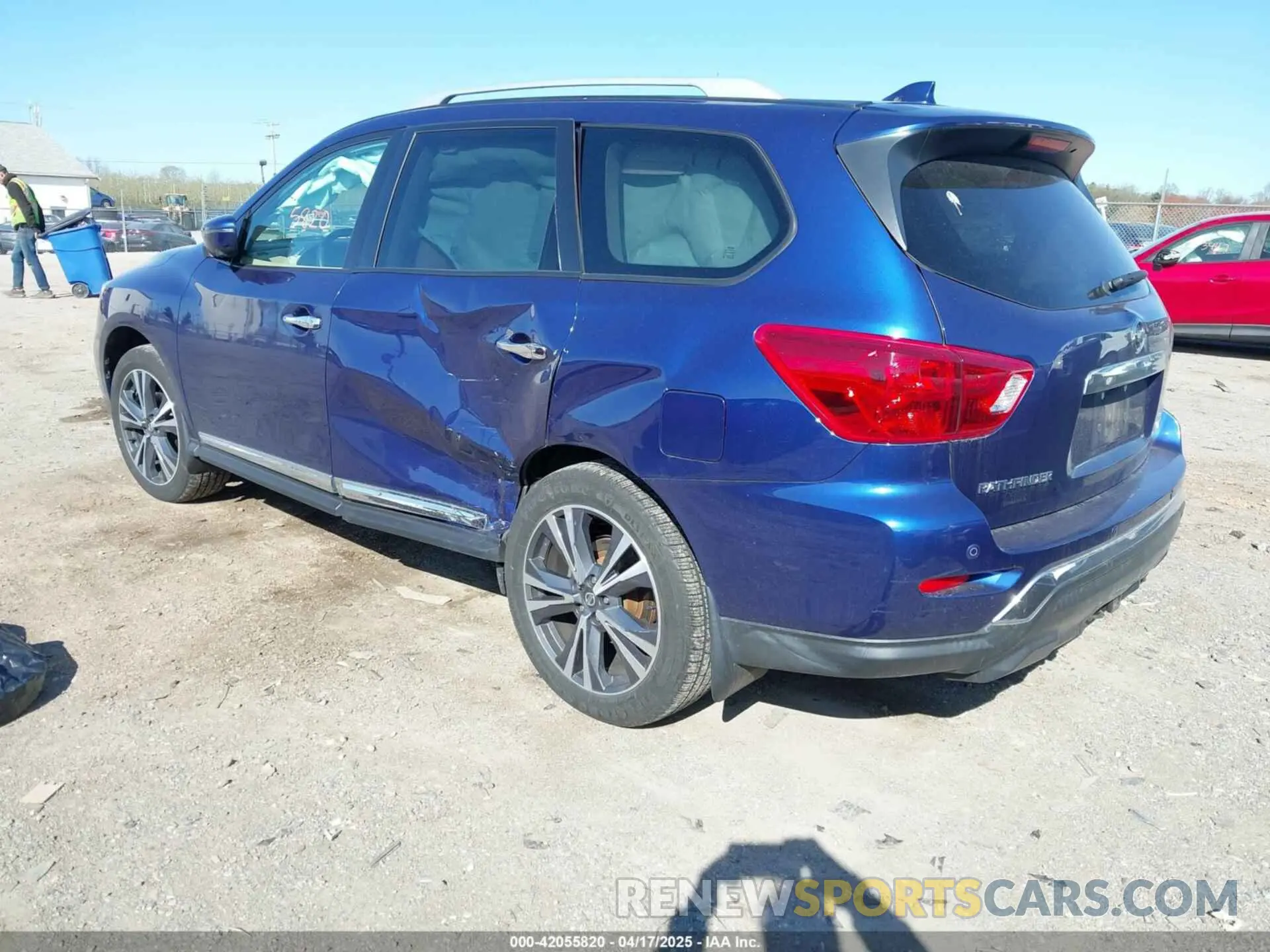 3 Photograph of a damaged car 5N1DR2MM8KC647338 NISSAN PATHFINDER 2019