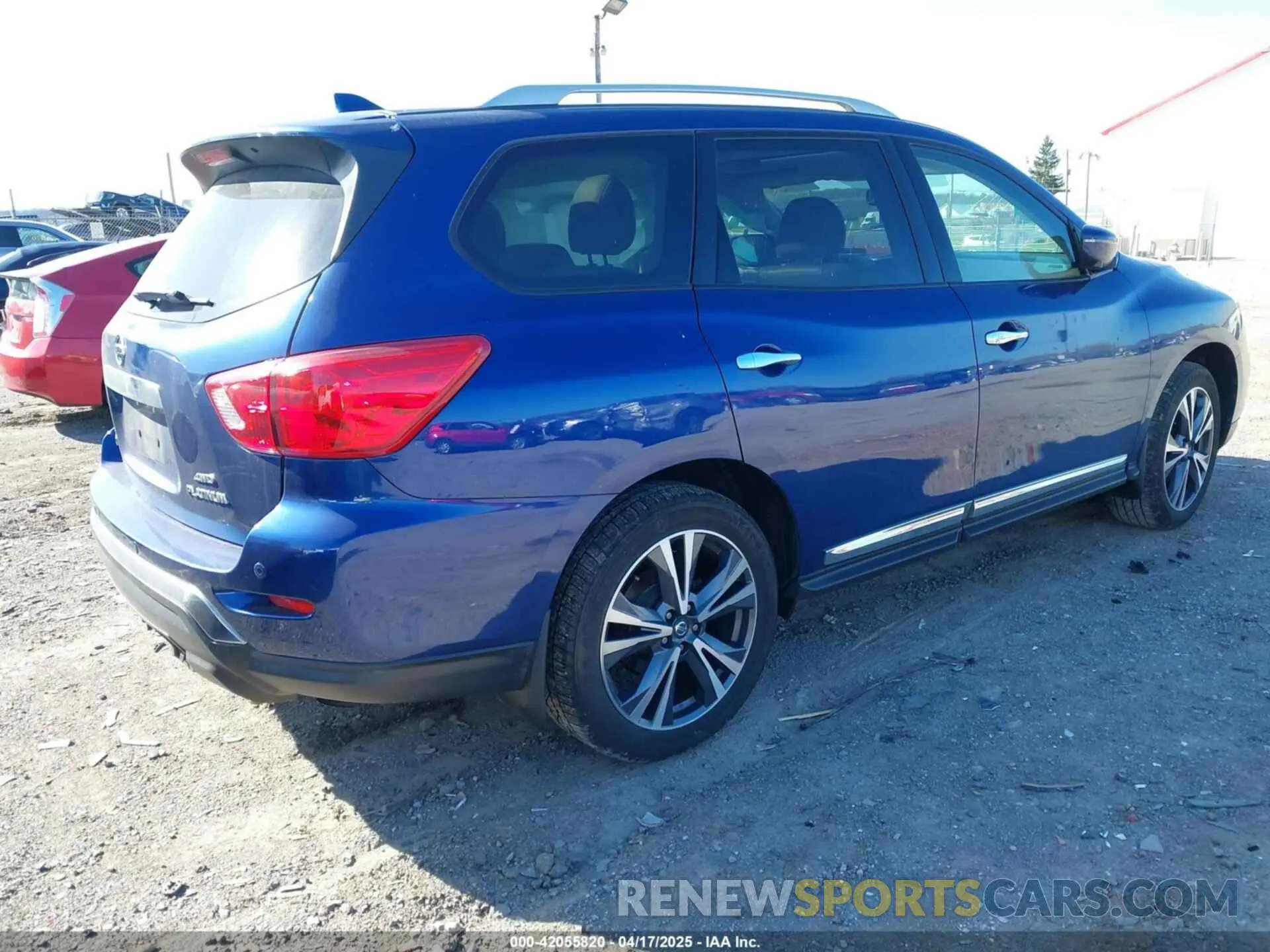 4 Photograph of a damaged car 5N1DR2MM8KC647338 NISSAN PATHFINDER 2019