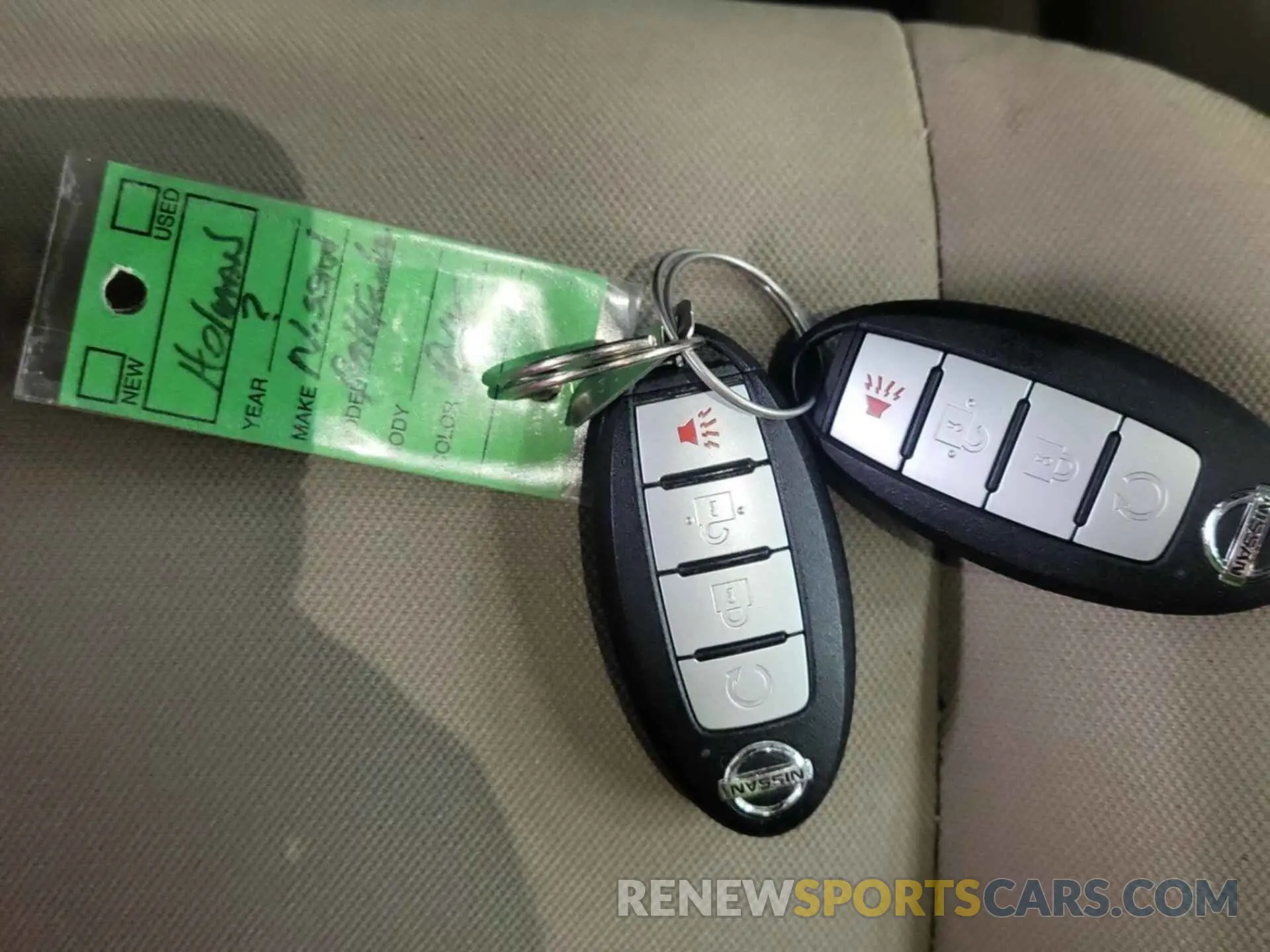 39 Photograph of a damaged car 5N1DR2MM9KC604384 NISSAN PATHFINDER 2019