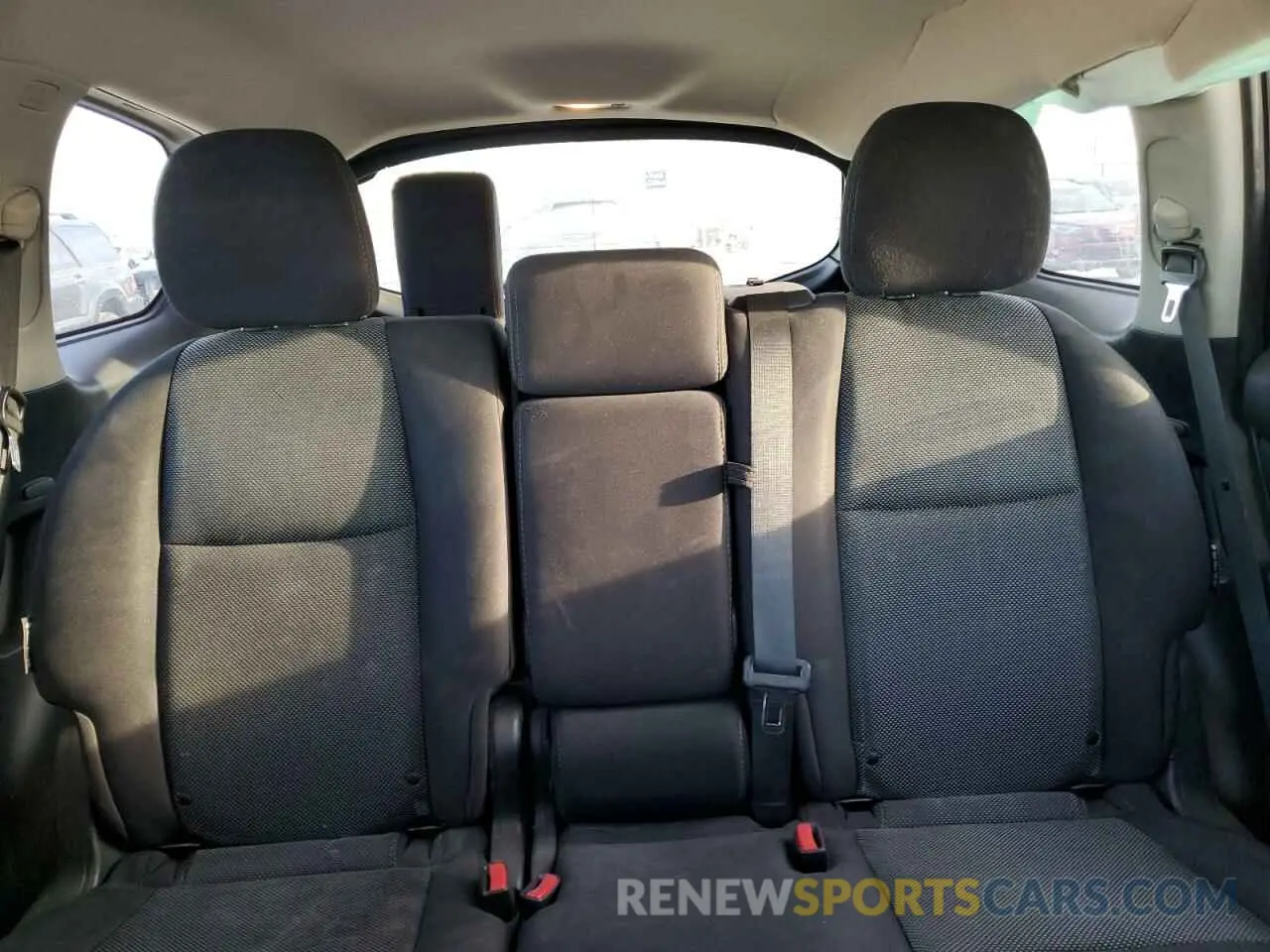 10 Photograph of a damaged car 5N1DR2MM9KC637238 NISSAN PATHFINDER 2019