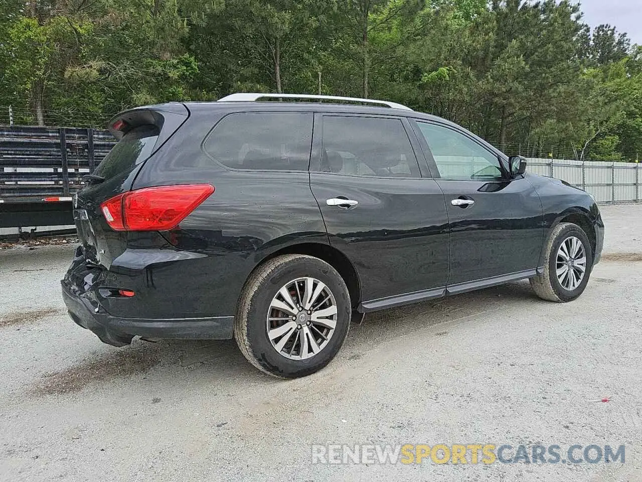 3 Photograph of a damaged car 5N1DR2MN0KC645267 NISSAN PATHFINDER 2019