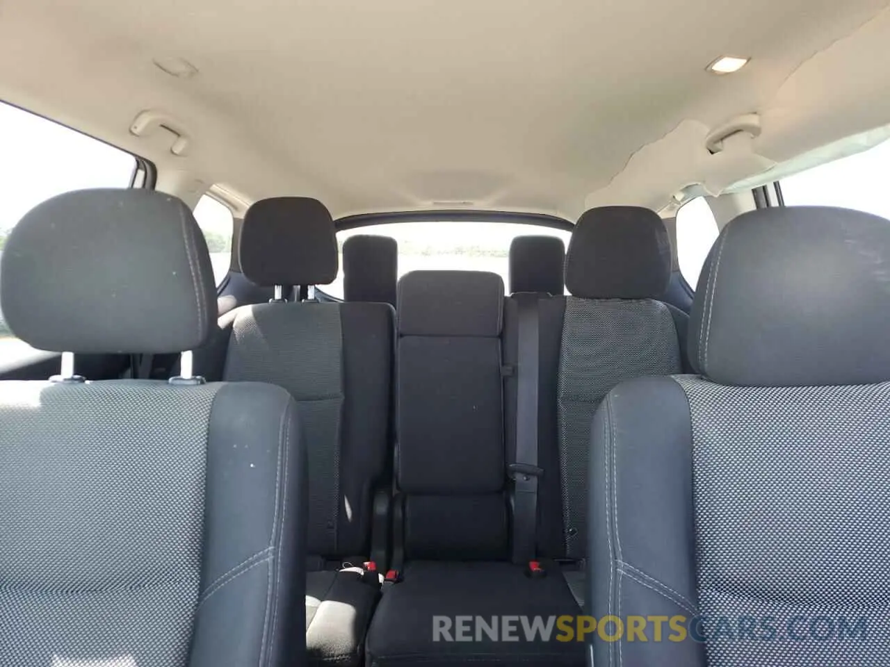 10 Photograph of a damaged car 5N1DR2MN0KC650274 NISSAN PATHFINDER 2019
