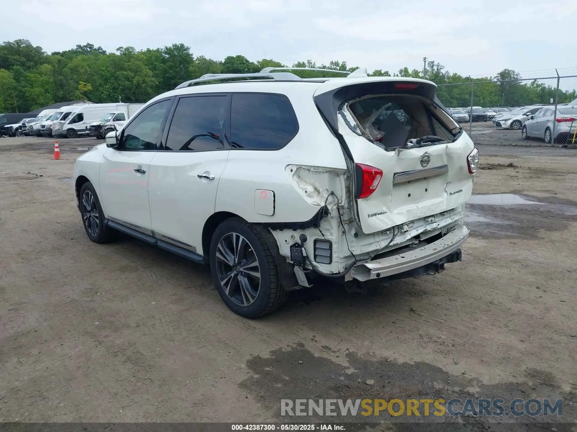 3 Photograph of a damaged car 5N1DR2MN1KC593616 NISSAN PATHFINDER 2019