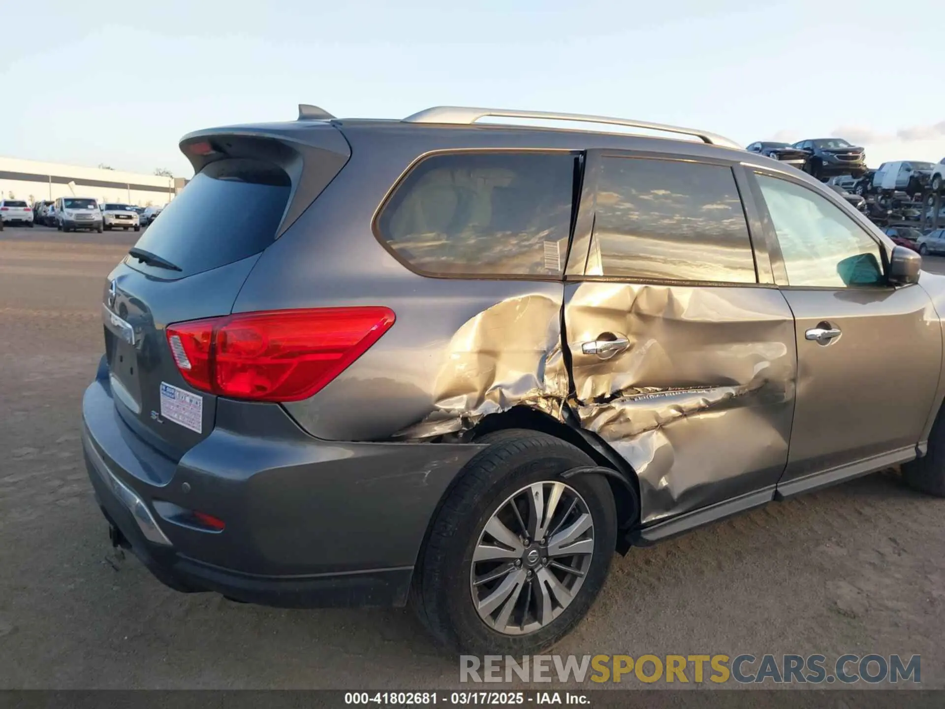 6 Photograph of a damaged car 5N1DR2MN2KC594760 NISSAN PATHFINDER 2019