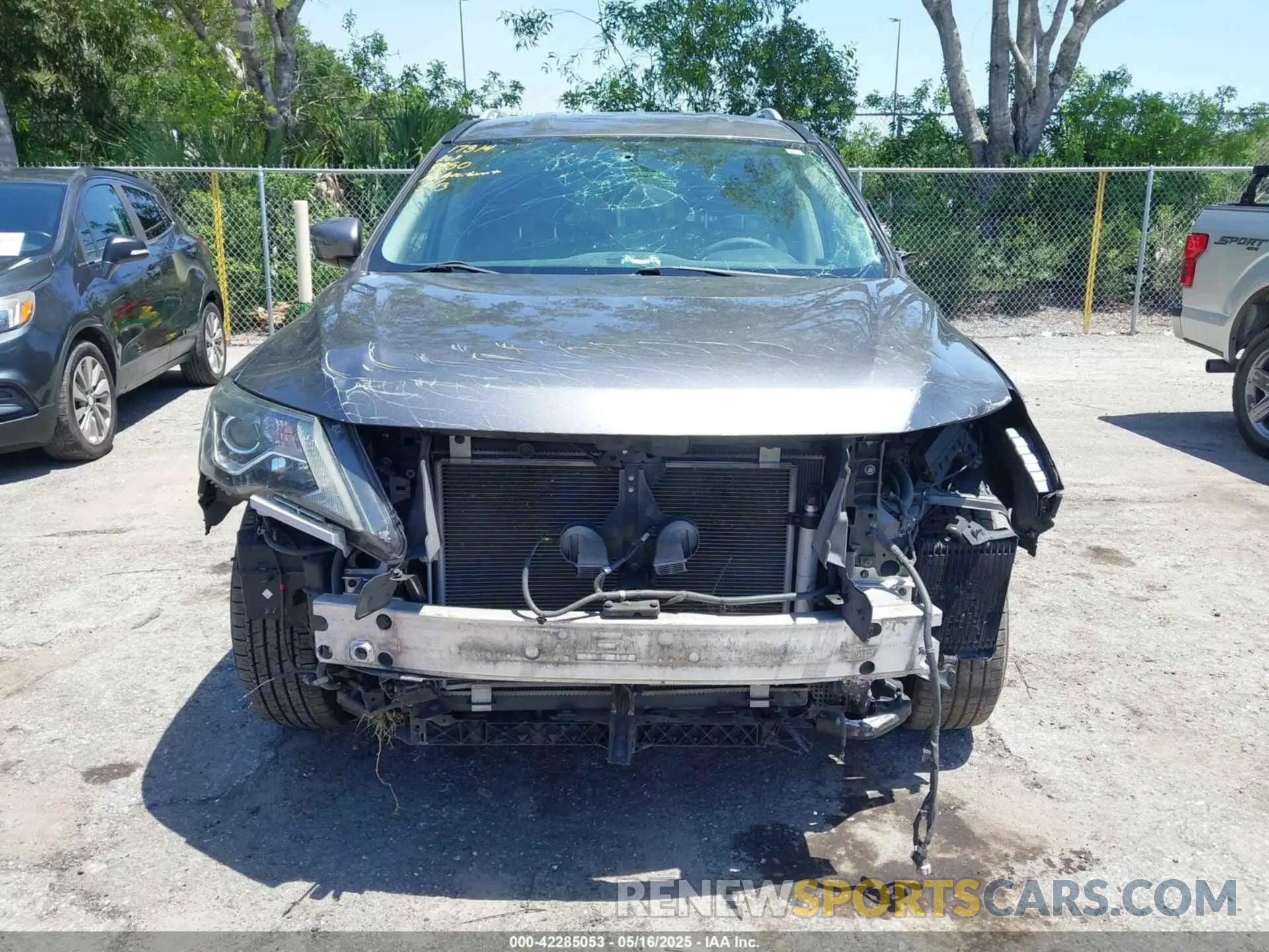 13 Photograph of a damaged car 5N1DR2MN2KC595357 NISSAN PATHFINDER 2019