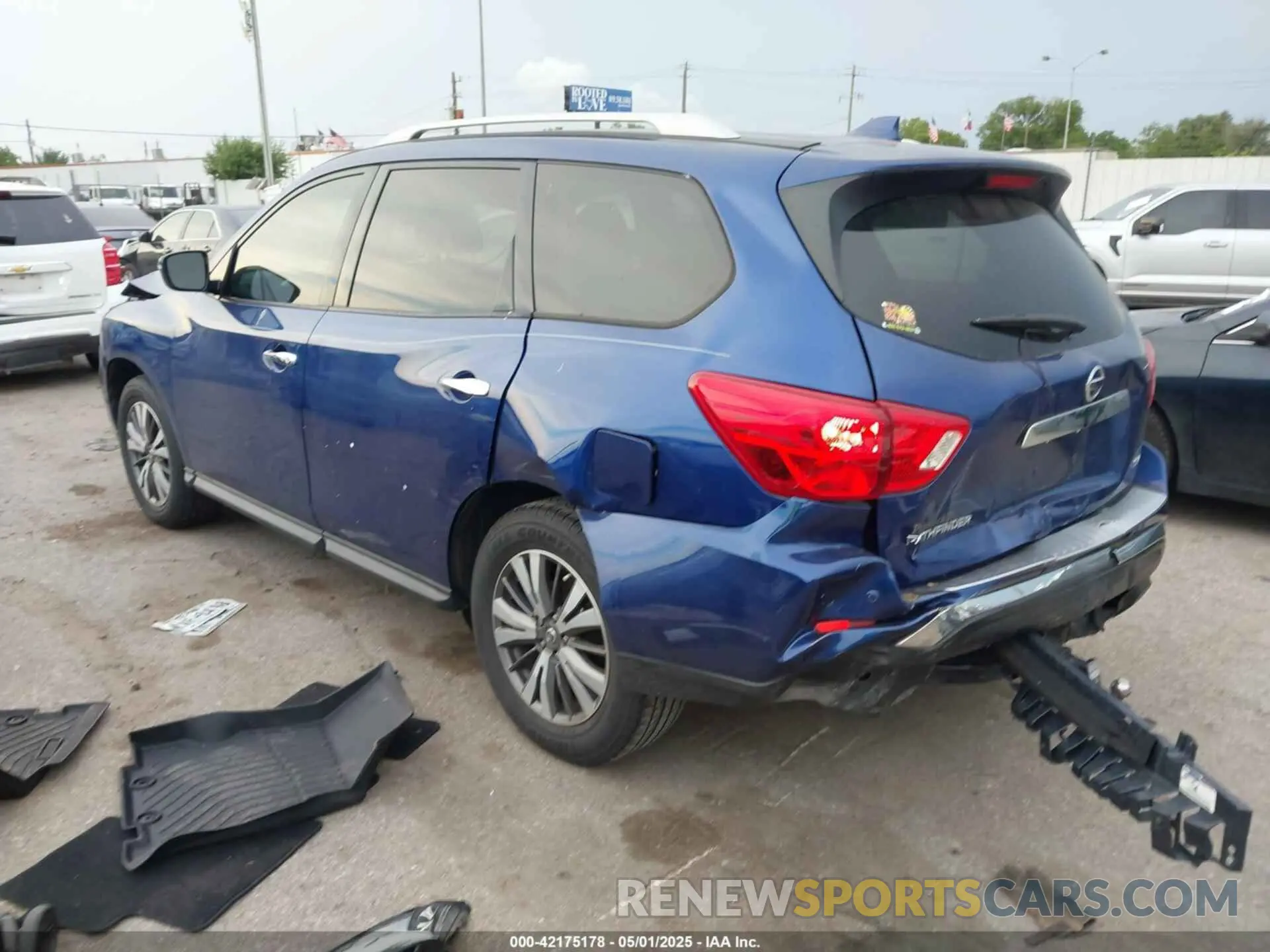 3 Photograph of a damaged car 5N1DR2MN2KC598047 NISSAN PATHFINDER 2019