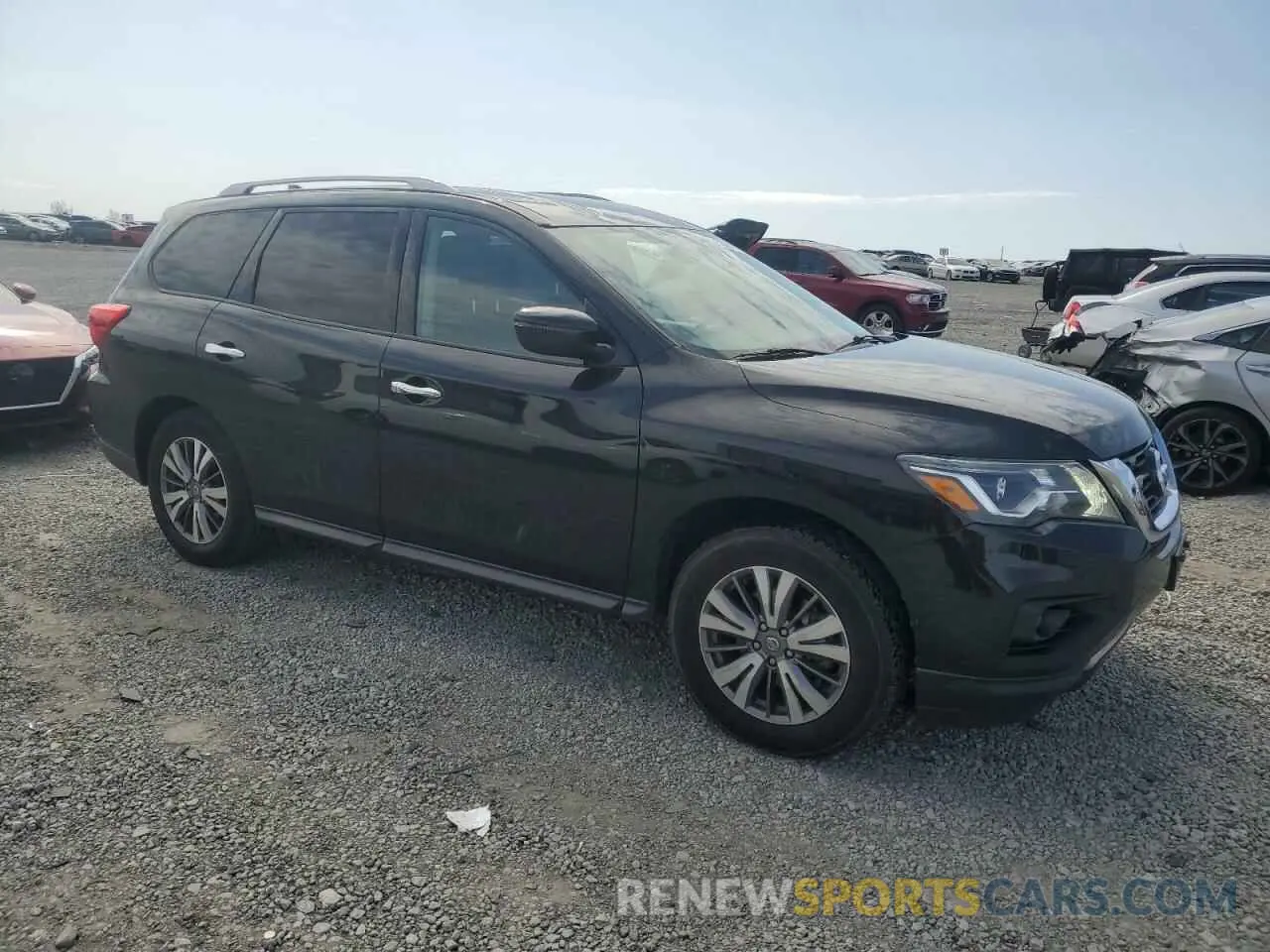 4 Photograph of a damaged car 5N1DR2MN2KC632021 NISSAN PATHFINDER 2019