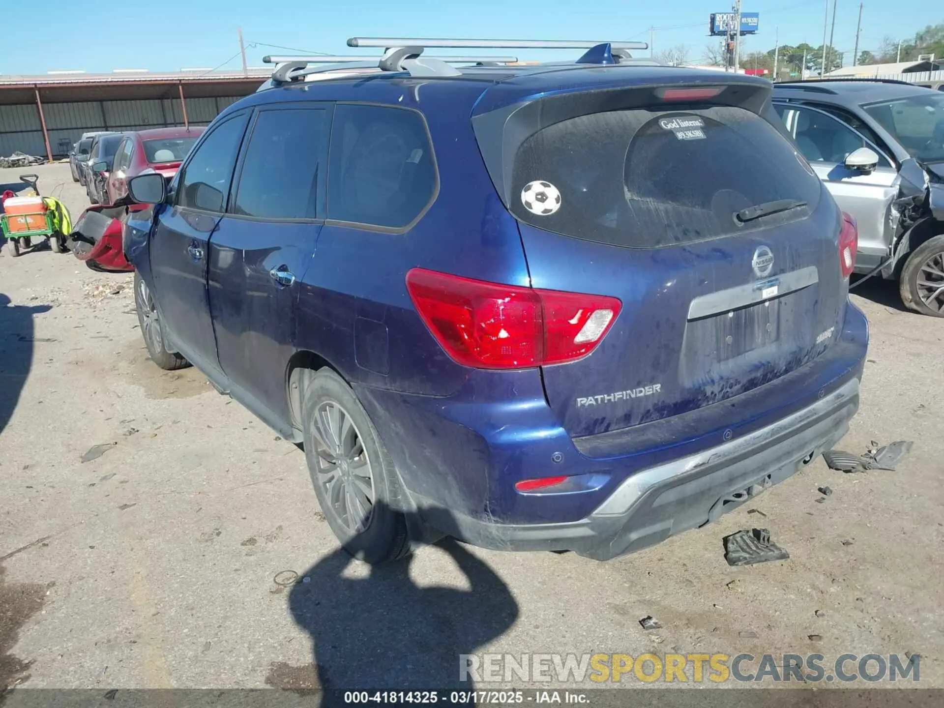 3 Photograph of a damaged car 5N1DR2MN3KC630455 NISSAN PATHFINDER 2019