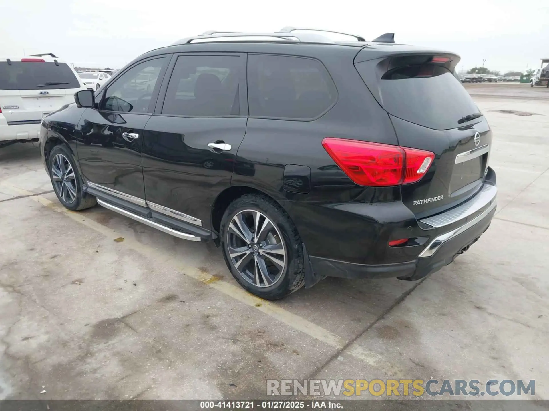 3 Photograph of a damaged car 5N1DR2MN4KC636832 NISSAN PATHFINDER 2019