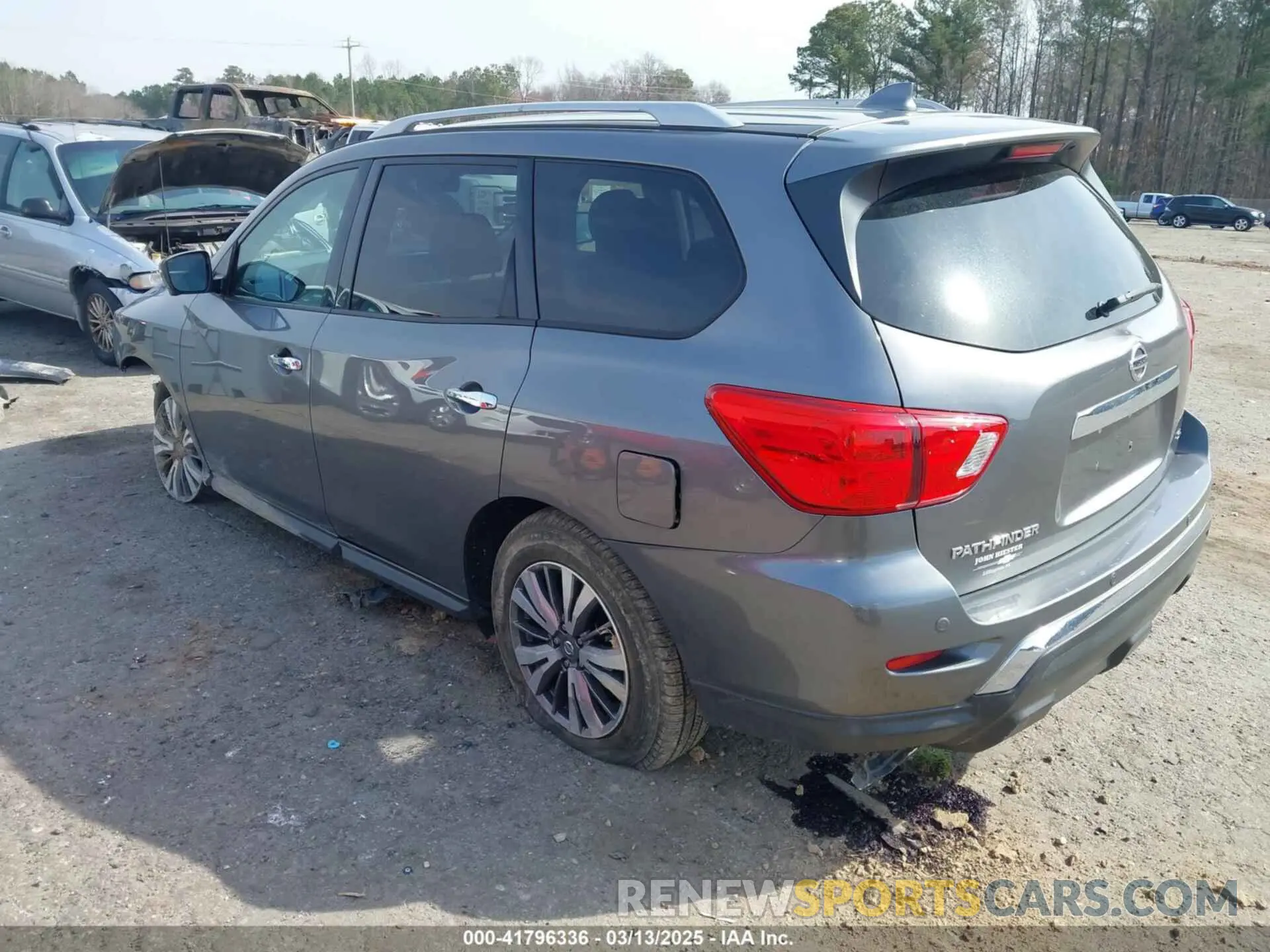 3 Фотография поврежденного автомобиля 5N1DR2MN5KC642848 NISSAN PATHFINDER 2019