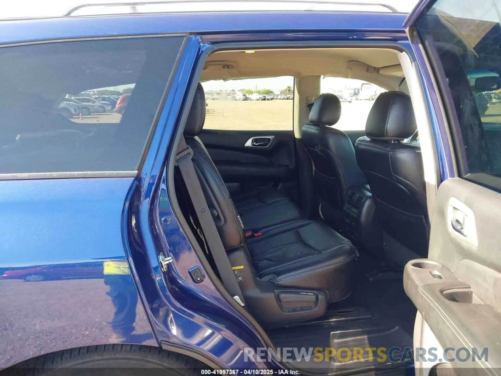 8 Фотография поврежденного автомобиля 5N1DR2MN5KC651971 NISSAN PATHFINDER 2019