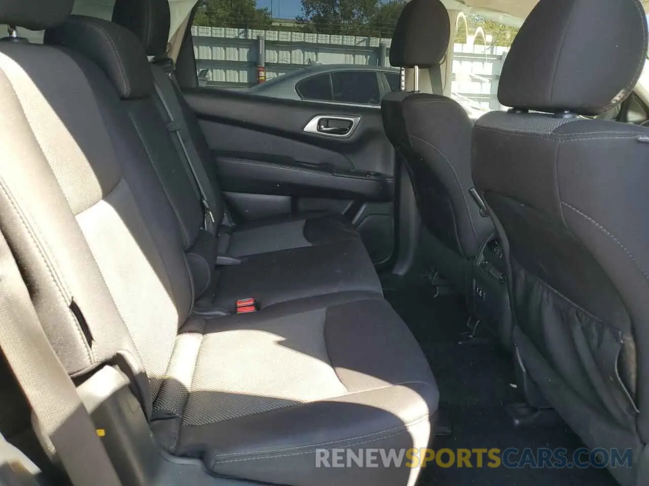 11 Photograph of a damaged car 5N1DR2MN6KC613312 NISSAN PATHFINDER 2019