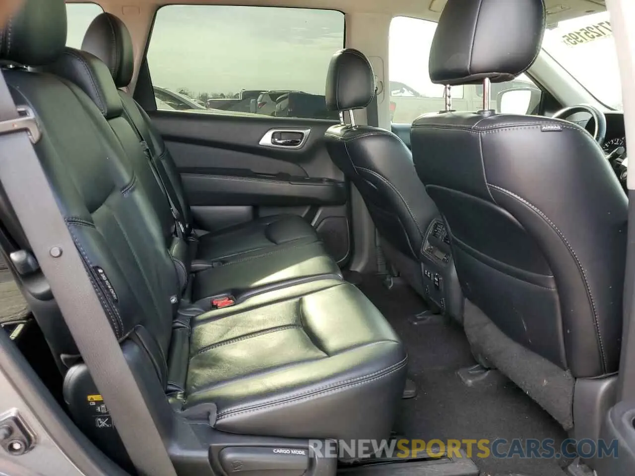 11 Photograph of a damaged car 5N1DR2MN7KC610709 NISSAN PATHFINDER 2019